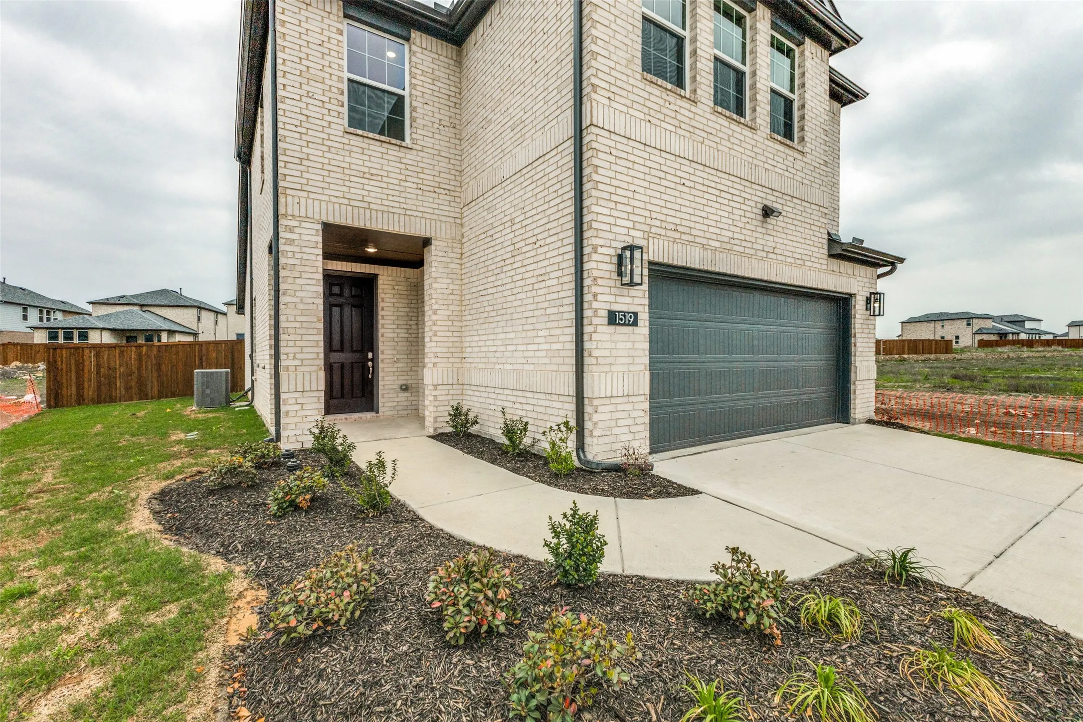 Single Family Residence For Rent in Kaufman County , 1519 Vermillion Street, Forney, Texas 75126, 4 Bedroom, 3 Bathroom, 2 Garage spaces, 2,035 Sqft, built in 2024, mls#21394609, Real Estate Agent in Forney, Homes For Rent in Kaufman county, Homes For Rent in Forney, Realtor in Forney Texas, Real Estate Brokerage Independent Realty Texas, Luminita Cordes Realtor