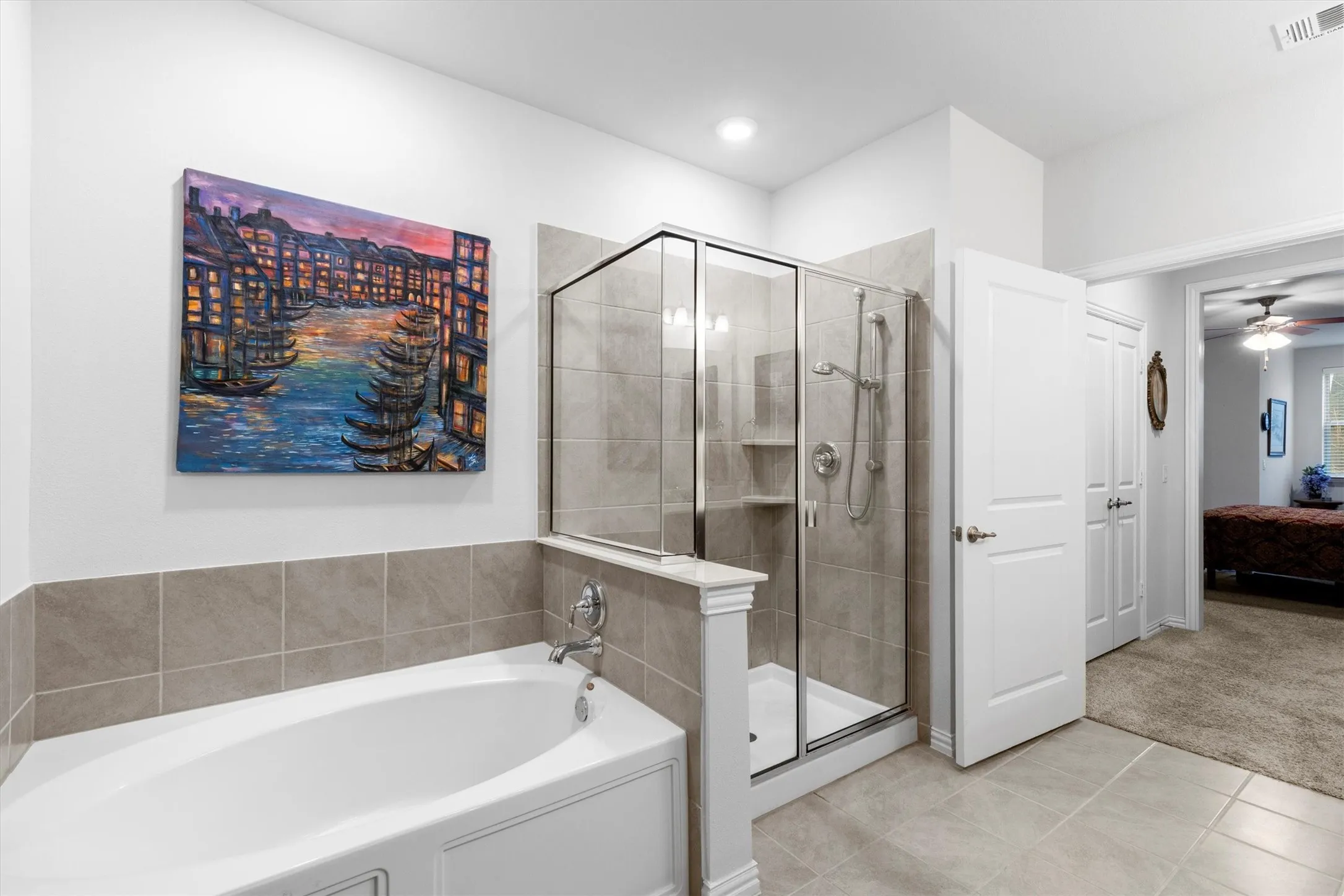 Condominium For Sale in Collin County , 651 N Watters Road 5205, Allen, Texas 75013, 2 Bedroom, 2 Bathroom, 1 Garage spaces, 1,535 Sqft, built in 2020, mls#21394593, Real Estate Agent in Allen, Homes For Sale in Collin county, Homes For Sale in Allen, Realtor in Allen Texas, Real Estate Brokerage Independent Realty Texas, Luminita Cordes Realtor