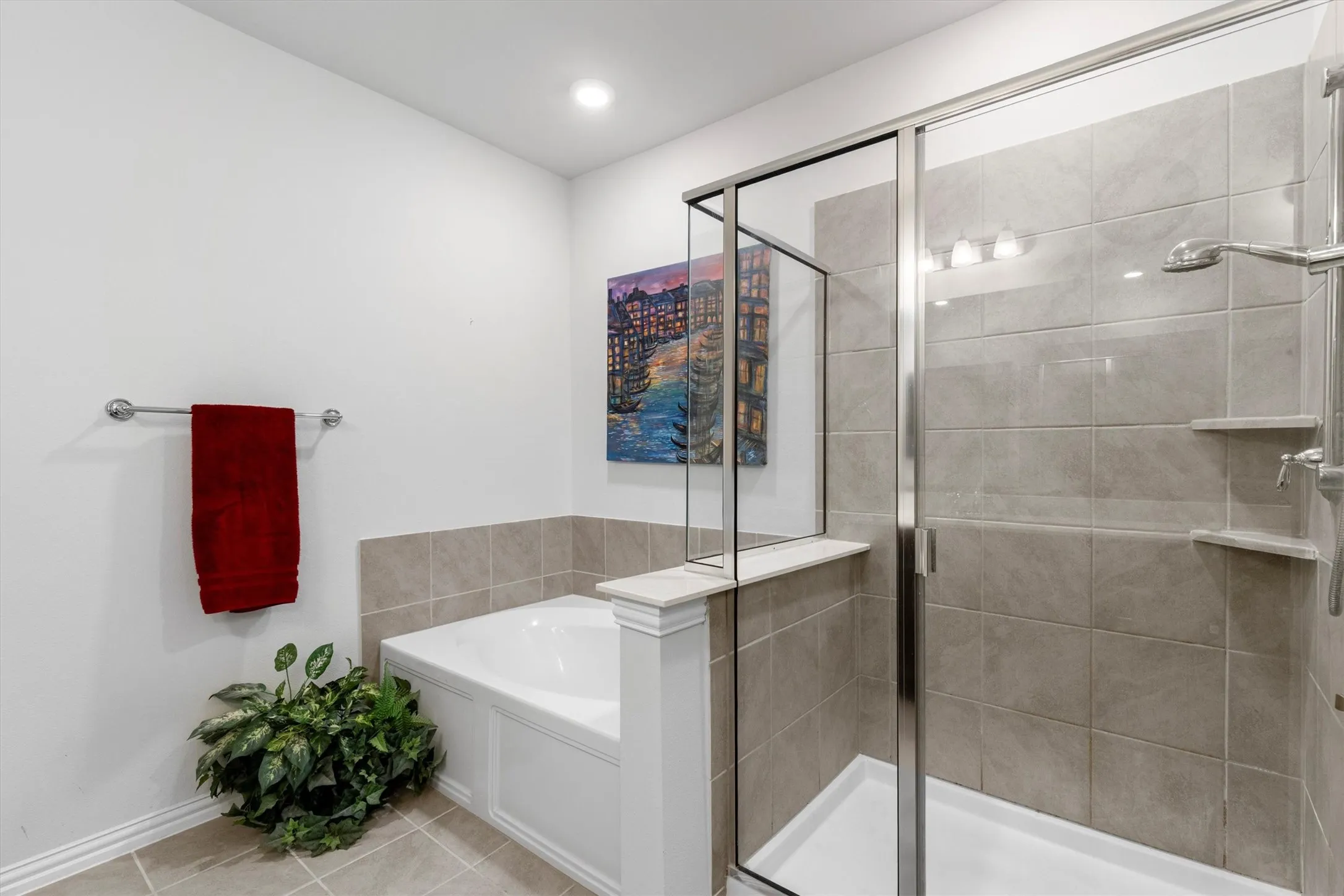 Condominium For Sale in Collin County , 651 N Watters Road 5205, Allen, Texas 75013, 2 Bedroom, 2 Bathroom, 1 Garage spaces, 1,535 Sqft, built in 2020, mls#21394593, Real Estate Agent in Allen, Homes For Sale in Collin county, Homes For Sale in Allen, Realtor in Allen Texas, Real Estate Brokerage Independent Realty Texas, Luminita Cordes Realtor