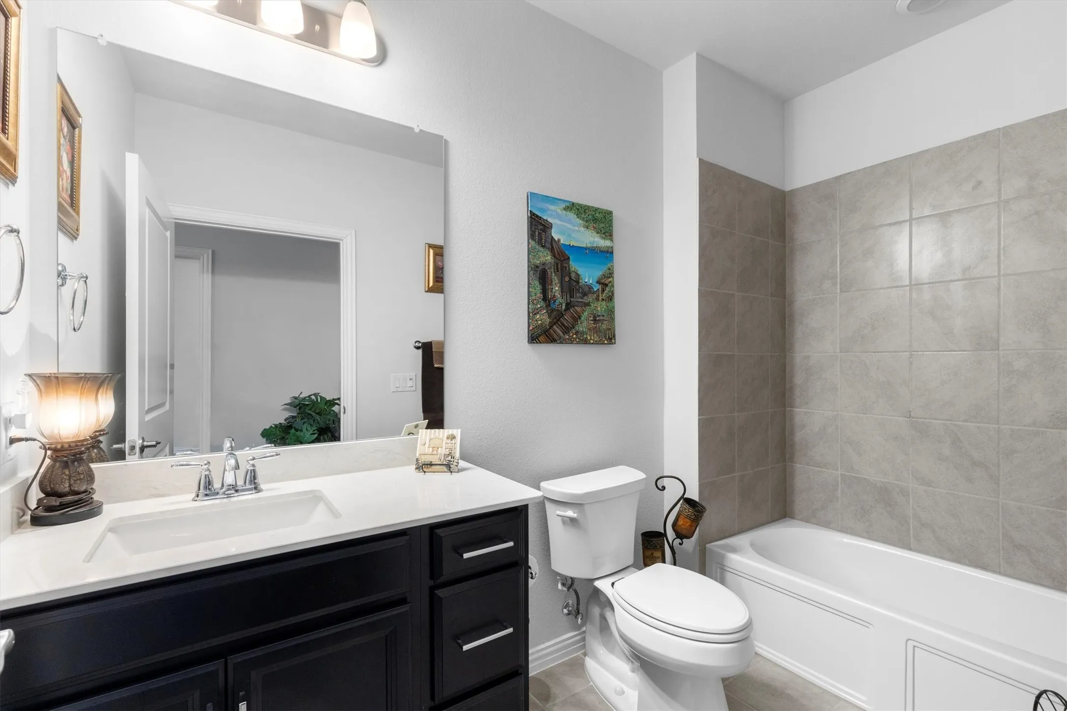Condominium For Sale in Collin County , 651 N Watters Road 5205, Allen, Texas 75013, 2 Bedroom, 2 Bathroom, 1 Garage spaces, 1,535 Sqft, built in 2020, mls#21394593, Real Estate Agent in Allen, Homes For Sale in Collin county, Homes For Sale in Allen, Realtor in Allen Texas, Real Estate Brokerage Independent Realty Texas, Luminita Cordes Realtor