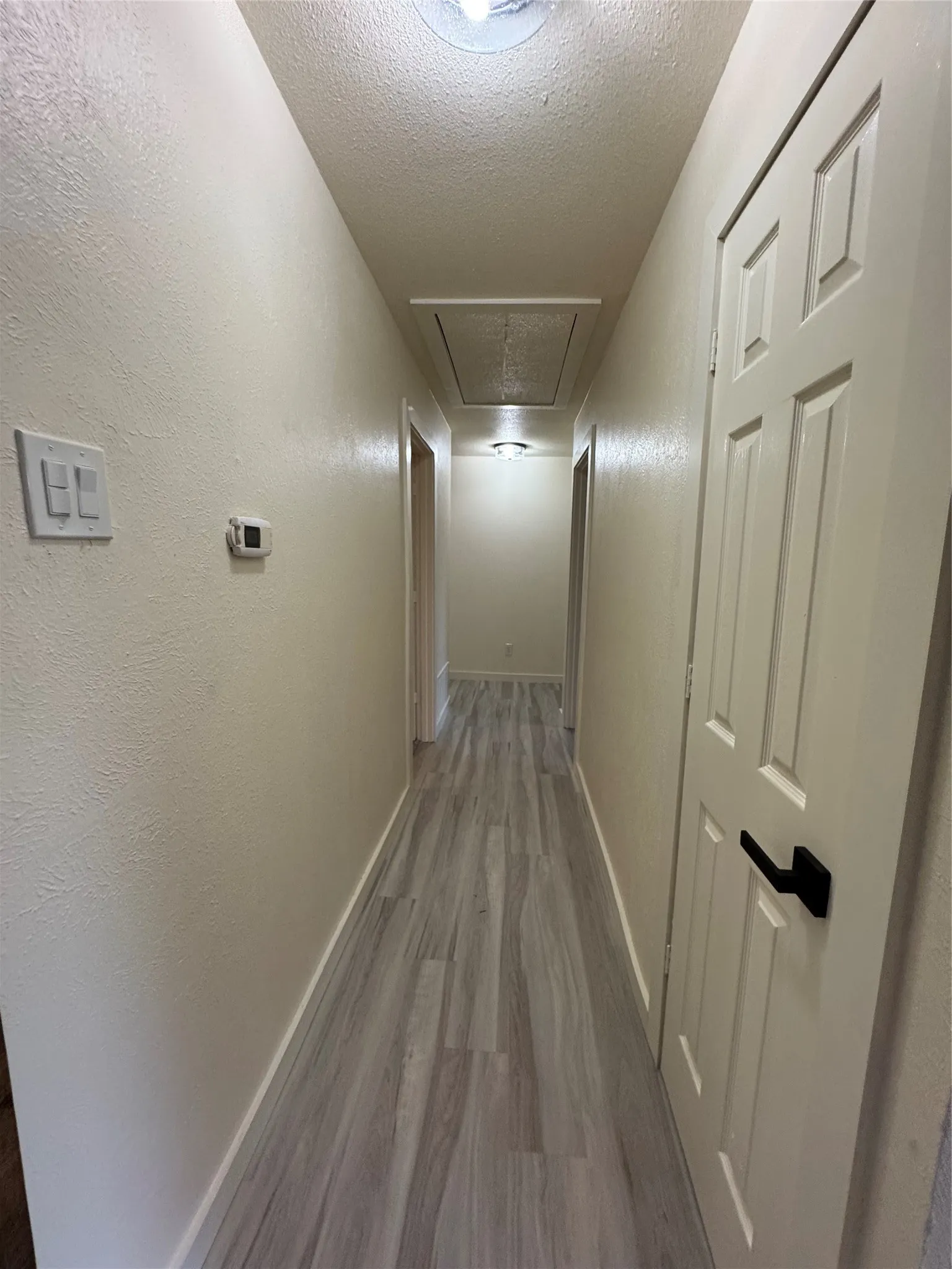 Single Family Residence For Sale in Dallas County , 2105 Drake Drive, Richardson, Texas 75081, 4 Bedroom, 2 Bathroom, 2 Garage spaces, 1,832 Sqft, built in 1973, mls#21394616, Real Estate Agent in Richardson, Homes For Sale in Dallas county, Homes For Sale in Richardson, Realtor in Richardson Texas, Real Estate Brokerage Independent Realty Texas, Luminita Cordes Realtor