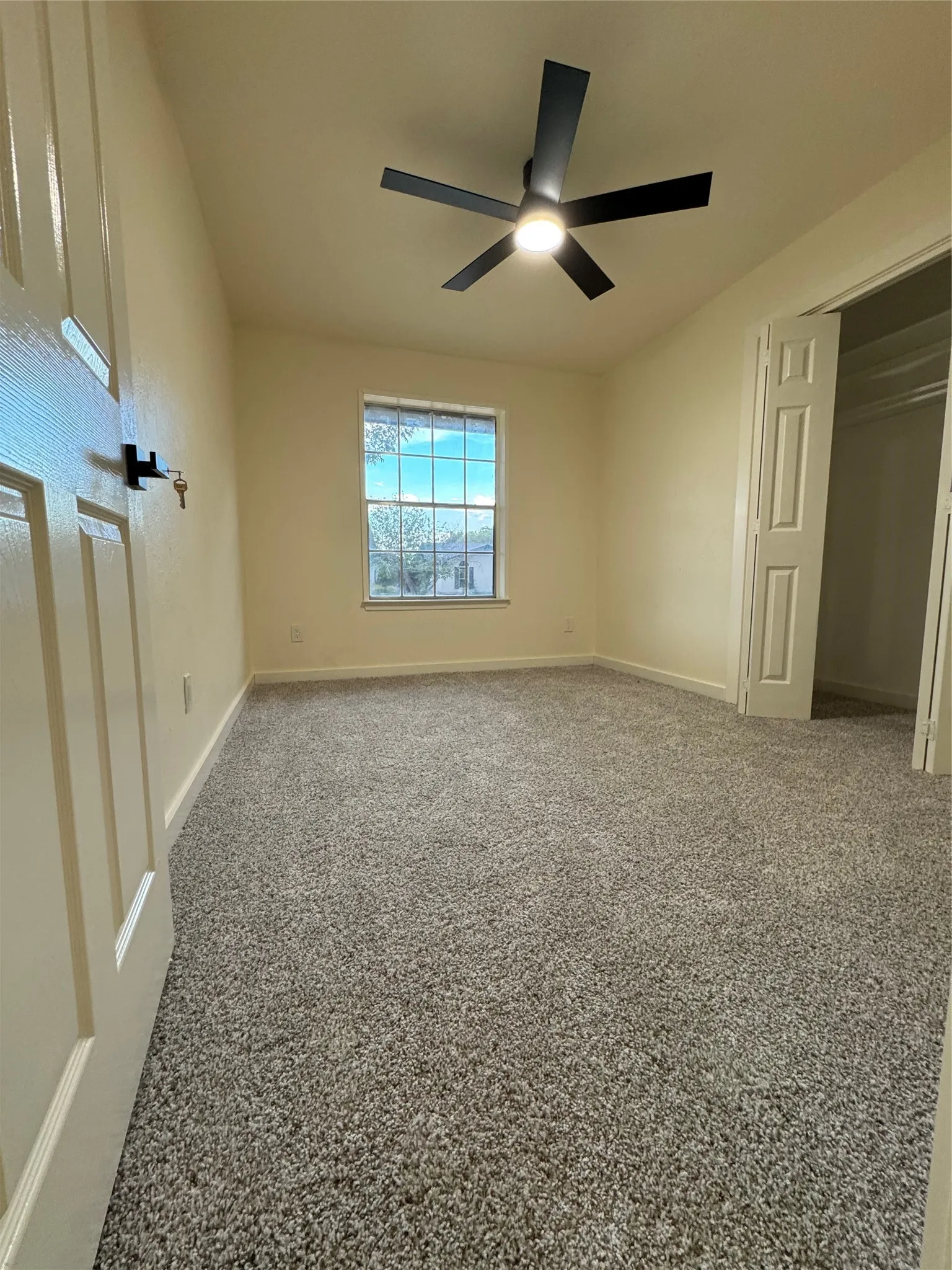 Single Family Residence For Sale in Dallas County , 2105 Drake Drive, Richardson, Texas 75081, 4 Bedroom, 2 Bathroom, 2 Garage spaces, 1,832 Sqft, built in 1973, mls#21394616, Real Estate Agent in Richardson, Homes For Sale in Dallas county, Homes For Sale in Richardson, Realtor in Richardson Texas, Real Estate Brokerage Independent Realty Texas, Luminita Cordes Realtor