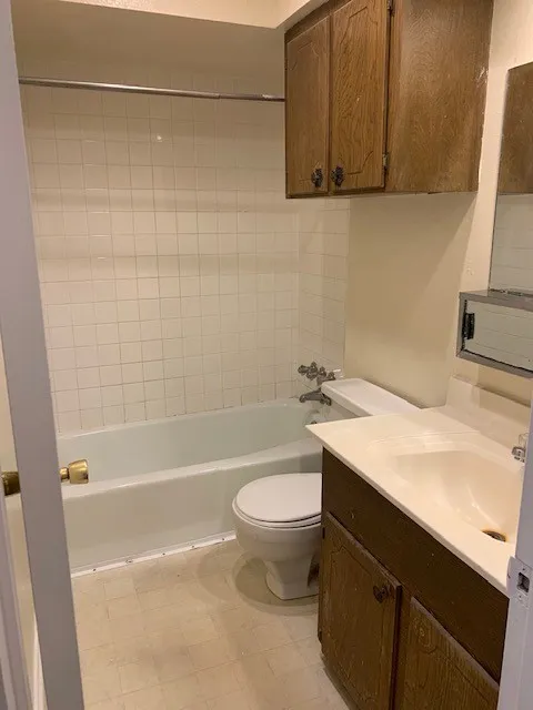 Single Family Residence For Rent in Dallas County , 1221 Willow Wood Court, Irving, Texas 75060, 3 Bedroom, 3 Bathroom, 2 Garage spaces, 1,376 Sqft, built in 1973, mls#21394622, Real Estate Agent in Irving, Homes For Rent in Dallas county, Homes For Rent in Irving, Realtor in Irving Texas, Real Estate Brokerage Independent Realty Texas, Luminita Cordes Realtor