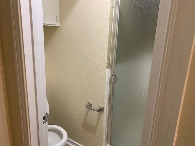 Single Family Residence For Rent in Dallas County , 1221 Willow Wood Court, Irving, Texas 75060, 3 Bedroom, 3 Bathroom, 2 Garage spaces, 1,376 Sqft, built in 1973, mls#21394622, Real Estate Agent in Irving, Homes For Rent in Dallas county, Homes For Rent in Irving, Realtor in Irving Texas, Real Estate Brokerage Independent Realty Texas, Luminita Cordes Realtor
