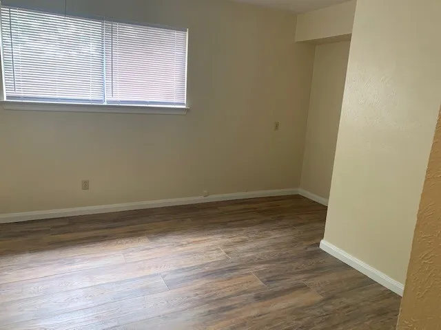 Single Family Residence For Rent in Dallas County , 1221 Willow Wood Court, Irving, Texas 75060, 3 Bedroom, 3 Bathroom, 2 Garage spaces, 1,376 Sqft, built in 1973, mls#21394622, Real Estate Agent in Irving, Homes For Rent in Dallas county, Homes For Rent in Irving, Realtor in Irving Texas, Real Estate Brokerage Independent Realty Texas, Luminita Cordes Realtor