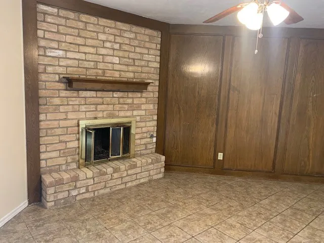 Single Family Residence For Rent in Dallas County , 1221 Willow Wood Court, Irving, Texas 75060, 3 Bedroom, 3 Bathroom, 2 Garage spaces, 1,376 Sqft, built in 1973, mls#21394622, Real Estate Agent in Irving, Homes For Rent in Dallas county, Homes For Rent in Irving, Realtor in Irving Texas, Real Estate Brokerage Independent Realty Texas, Luminita Cordes Realtor