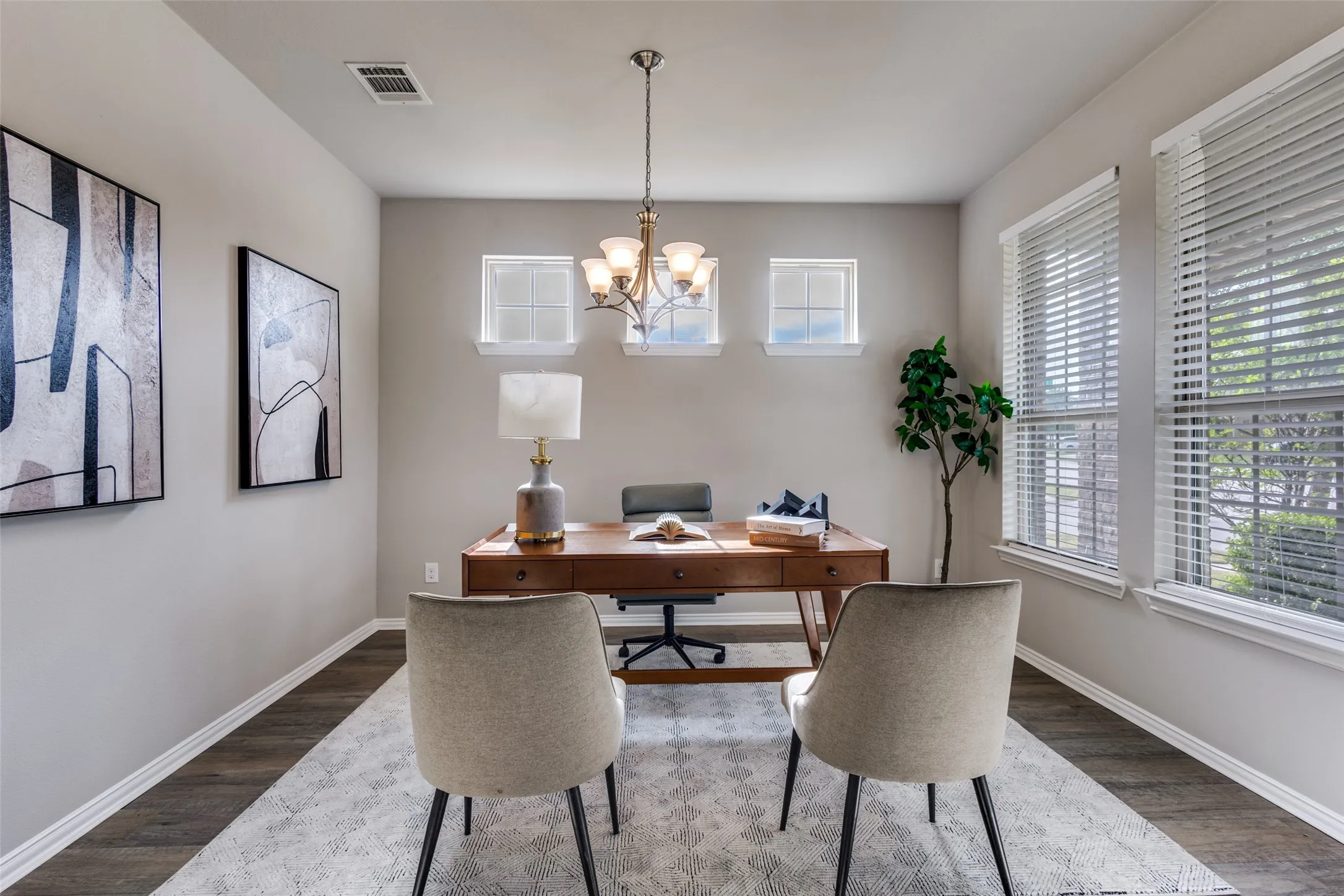 Single Family Residence For Rent in Collin County , 5609 Fremont, Mc Kinney, Texas 75071, 4 Bedroom, 3 Bathroom, 2 Garage spaces, 2,840 Sqft, built in 2016, mls#21394623, Real Estate Agent in Mc Kinney, Homes For Rent in Collin county, Homes For Rent in Mc Kinney, Realtor in Mc Kinney Texas, Real Estate Brokerage Independent Realty Texas, Luminita Cordes Realtor