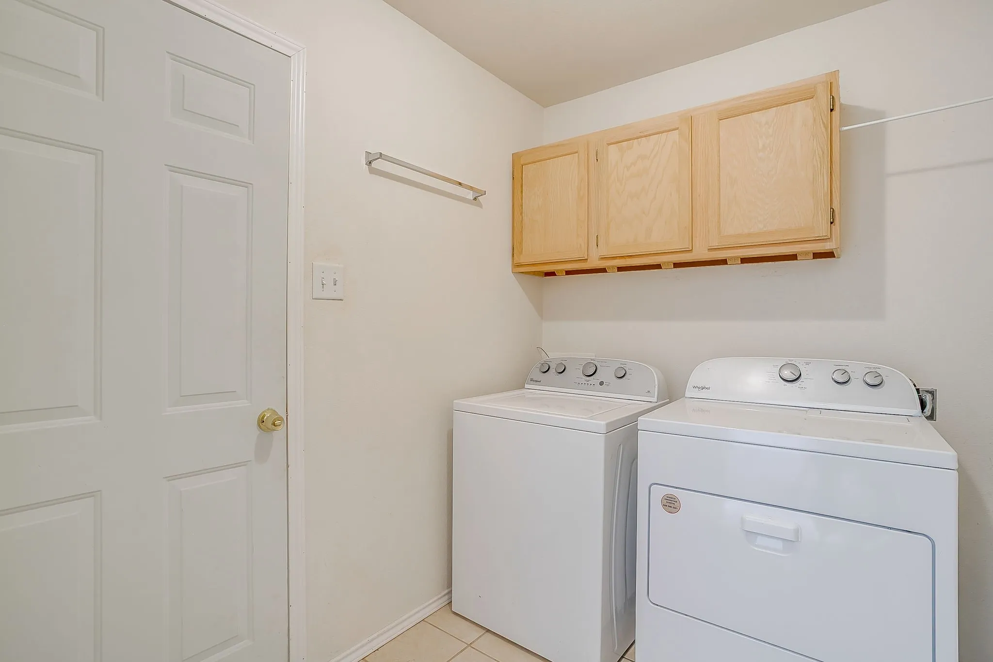 Single Family Residence For Sale in Parker County , 122 Blue Castle Court, Weatherford, Texas 76088, 3 Bedroom, 2 Bathroom, 2 Garage spaces, 1,417 Sqft, built in 2008, mls#21394407, Real Estate Agent in Weatherford, Homes For Sale in Parker county, Homes For Sale in Weatherford, Realtor in Weatherford Texas, Real Estate Brokerage Independent Realty Texas, Luminita Cordes Realtor