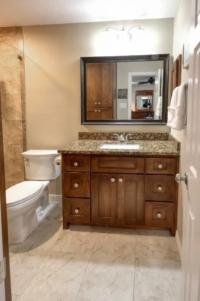 Single Family Residence For Sale in Tarrant County , 2813 Meandering Way, Bedford, Texas 76021, 4 Bedroom, 2 Bathroom, 2 Garage spaces, 2,043 Sqft, built in 1977, mls#21394625, Real Estate Agent in Bedford, Homes For Sale in Tarrant county, Homes For Sale in Bedford, Realtor in Bedford Texas, Real Estate Brokerage Independent Realty Texas, Luminita Cordes Realtor