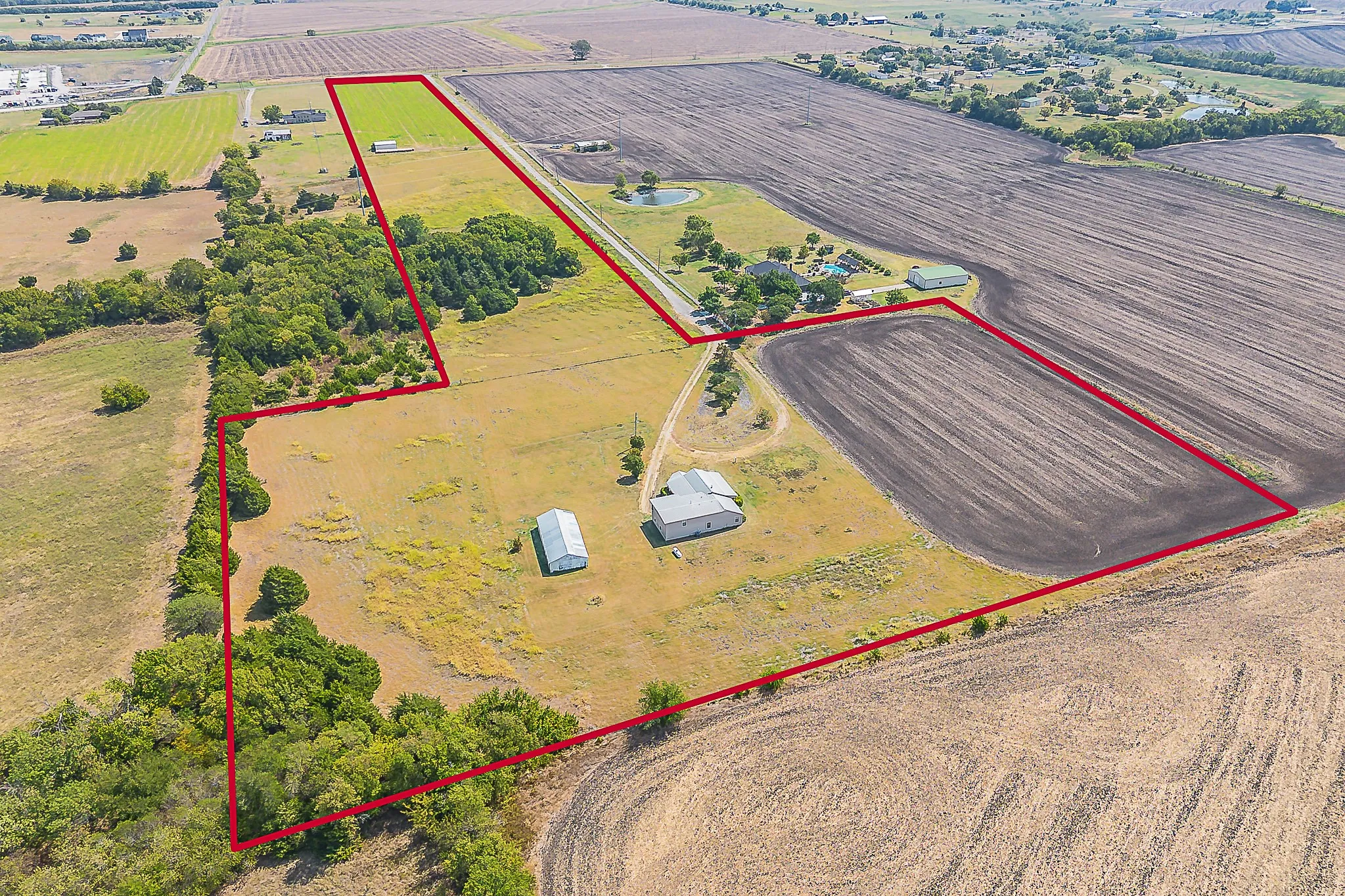 Single Family Residence For Sale in Collin County , 18742 Webb, Nevada, Texas 75173, 4 Bedroom, 4 Bathroom, 2 Garage spaces, 2,608 Sqft, built in 1996, mls#21392576, Real Estate Agent in Nevada, Homes For Sale in Collin county, Homes For Sale in Nevada, Realtor in Nevada Texas, Real Estate Brokerage Independent Realty Texas, Luminita Cordes Realtor