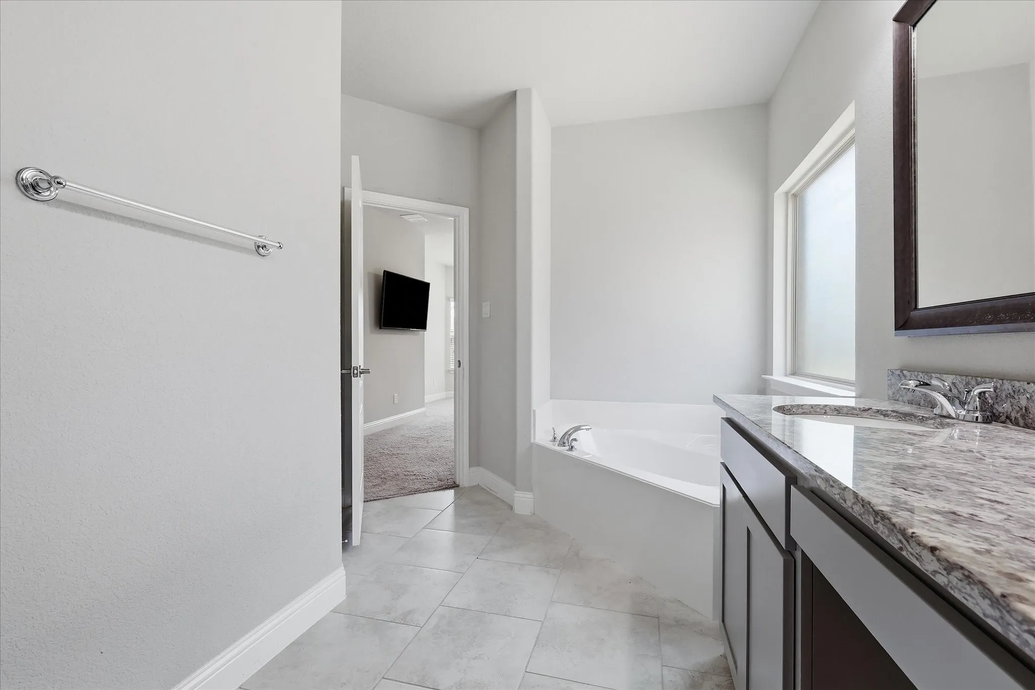 Single Family Residence For Sale in Denton County , 5904 Humber Lane, Celina, Texas 76227, 4 Bedroom, 3 Bathroom, 3 Garage spaces, 3,068 Sqft, built in 2018, mls#21394310, Real Estate Agent in Celina, Homes For Sale in Denton county, Homes For Sale in Celina, Realtor in Celina Texas, Real Estate Brokerage Independent Realty Texas, Luminita Cordes Realtor