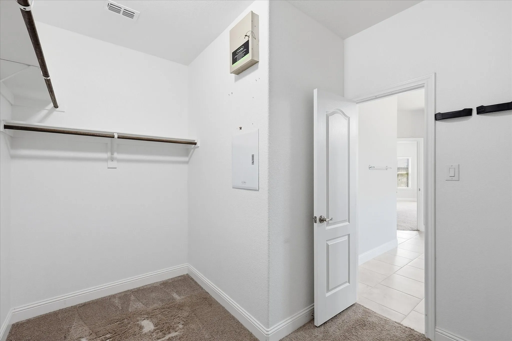 Single Family Residence For Sale in Denton County , 5904 Humber Lane, Celina, Texas 76227, 4 Bedroom, 3 Bathroom, 3 Garage spaces, 3,068 Sqft, built in 2018, mls#21394310, Real Estate Agent in Celina, Homes For Sale in Denton county, Homes For Sale in Celina, Realtor in Celina Texas, Real Estate Brokerage Independent Realty Texas, Luminita Cordes Realtor