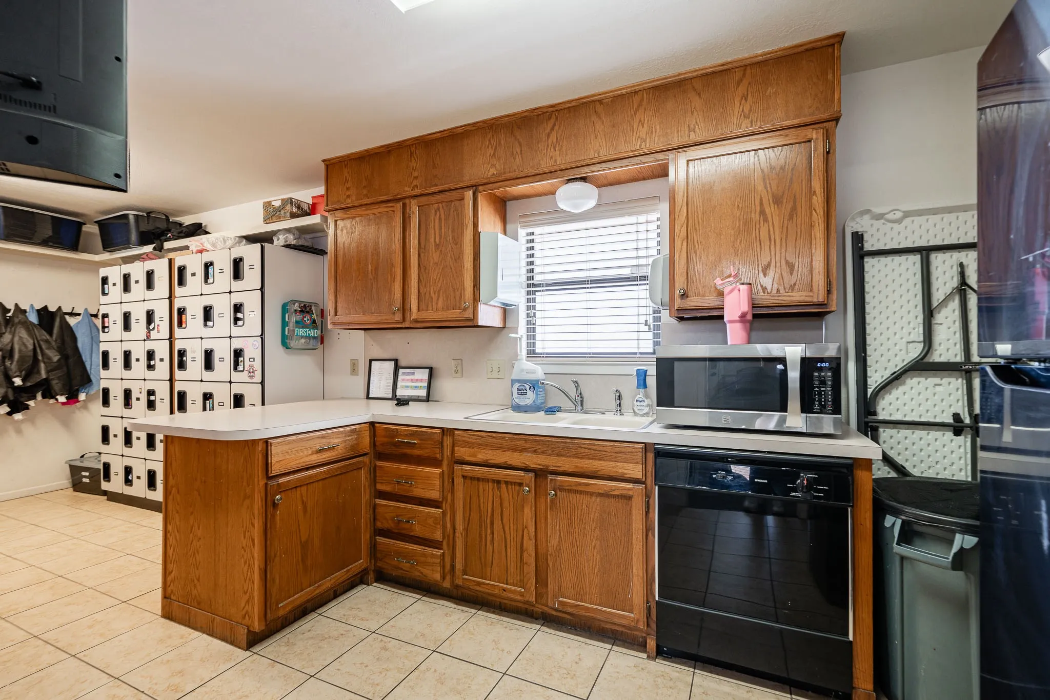 Office For Sale in Taylor County , 4741 Buffalo Gap Road, Abilene, Texas 79606, 0, 0, Garage spaces, 0 Sqft, built in 2015, mls#21394439, Real Estate Agent in Abilene, Homes For Sale in Taylor county, Homes For Sale in Abilene, Realtor in Abilene Texas, Real Estate Brokerage Independent Realty Texas, Luminita Cordes Realtor