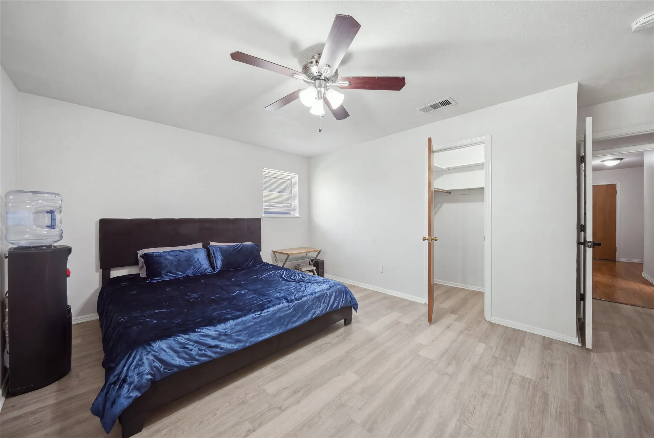 Single Family Residence For Sale in Collin County , 2909 Natalie Drive, Plano, Texas 75074, 6 Bedroom, 2 Bathroom, Garage spaces, 2,284 Sqft, built in 1966, mls#21393925, Real Estate Agent in Plano, Homes For Sale in Collin county, Homes For Sale in Plano, Realtor in Plano Texas, Real Estate Brokerage Independent Realty Texas, Luminita Cordes Realtor