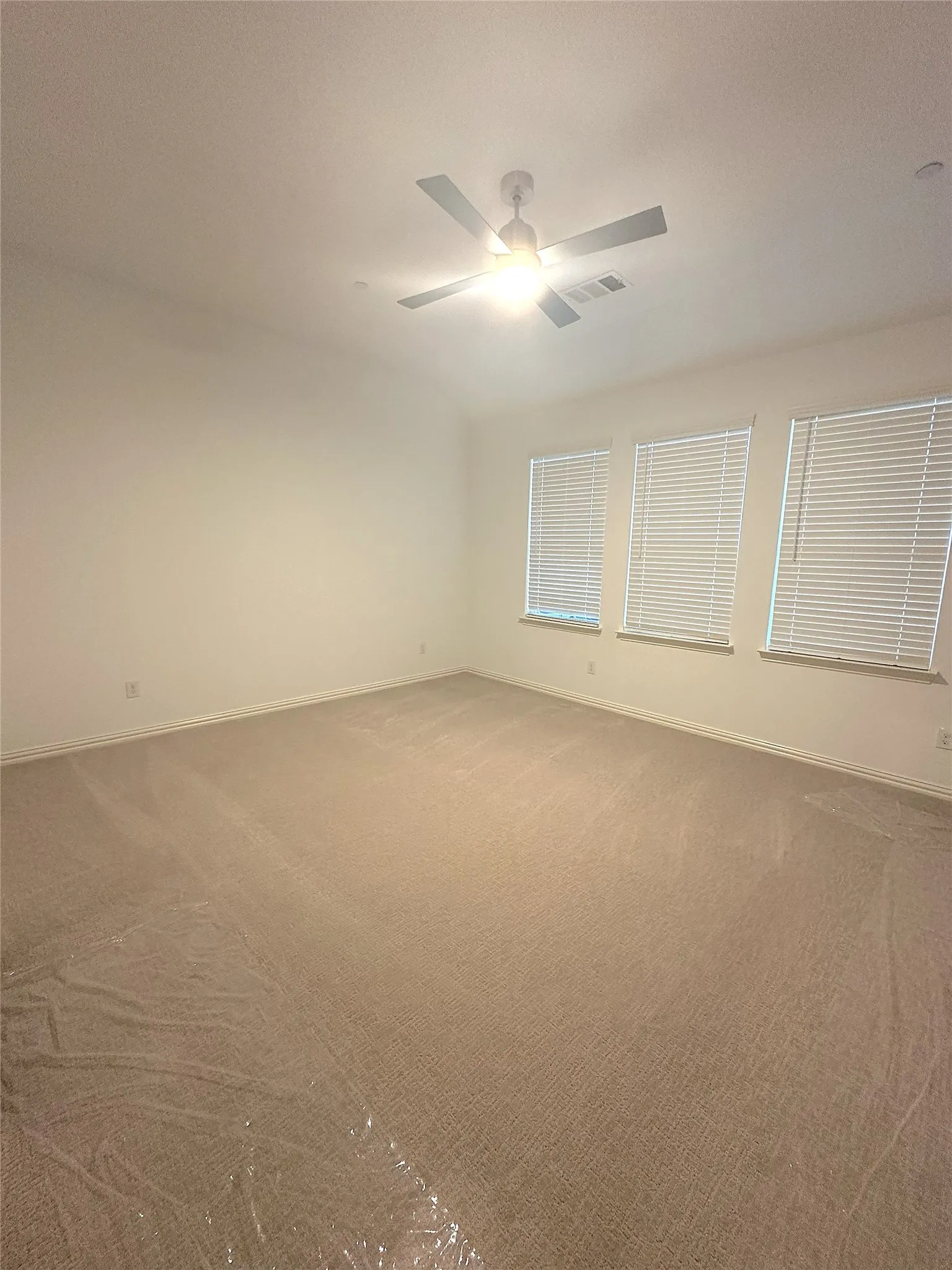 Townhouse For Rent in Collin County , 8924 Scarp Hill Lane, Frisco, Texas 75035, 3 Bedroom, 3 Bathroom, 2 Garage spaces, 2,150 Sqft, built in 2025, mls#21394657, Real Estate Agent in Frisco, Homes For Rent in Collin county, Homes For Rent in Frisco, Realtor in Frisco Texas, Real Estate Brokerage Independent Realty Texas, Luminita Cordes Realtor