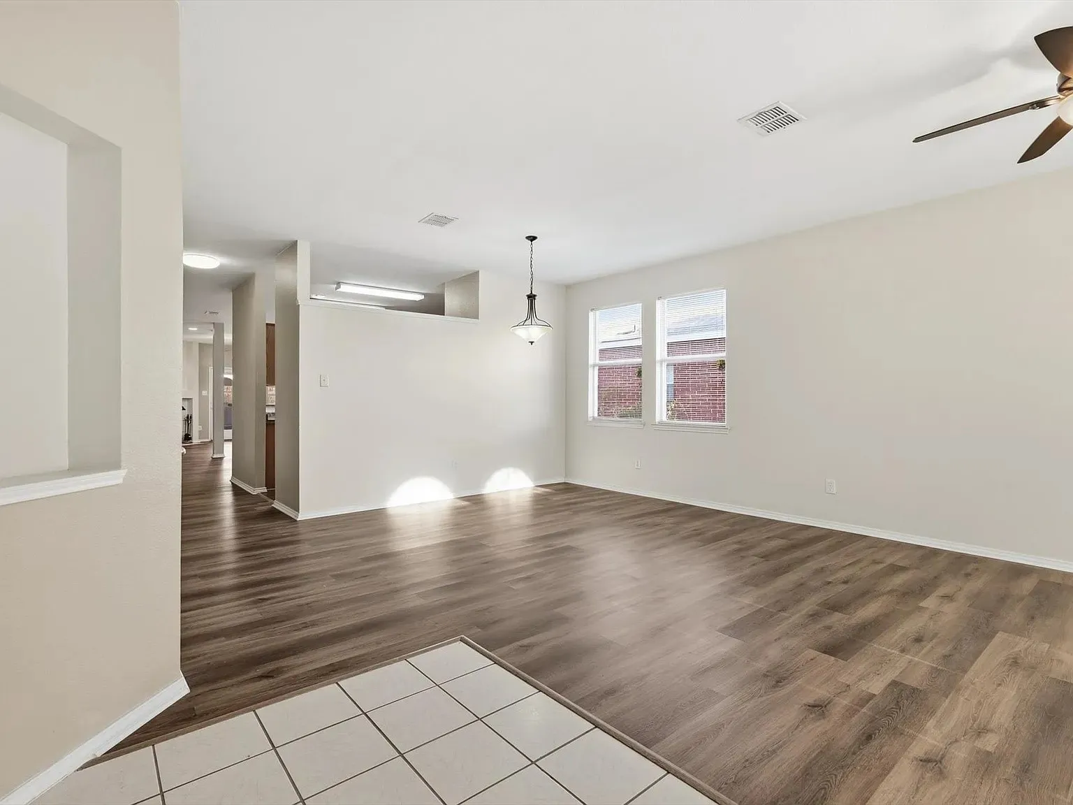 Single Family Residence For Rent in Tarrant County , 1048 Harriman Drive, Saginaw, Texas 76131, 4 Bedroom, 2 Bathroom, 2 Garage spaces, 2,070 Sqft, built in 1999, mls#21394653, Real Estate Agent in Saginaw, Homes For Rent in Tarrant county, Homes For Rent in Saginaw, Realtor in Saginaw Texas, Real Estate Brokerage Independent Realty Texas, Luminita Cordes Realtor