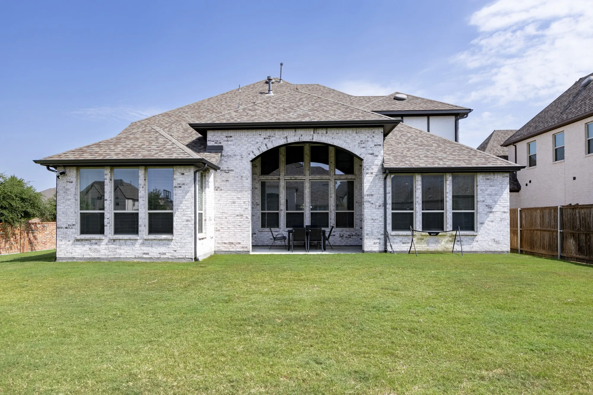 Single Family Residence For Rent in Collin County , 2602 Delta Drive, Melissa, Texas 75454, 5 Bedroom, 5 Bathroom, 3 Garage spaces, 3,969 Sqft, built in 2021, mls#21394662, Real Estate Agent in Melissa, Homes For Rent in Collin county, Homes For Rent in Melissa, Realtor in Melissa Texas, Real Estate Brokerage Independent Realty Texas, Luminita Cordes Realtor