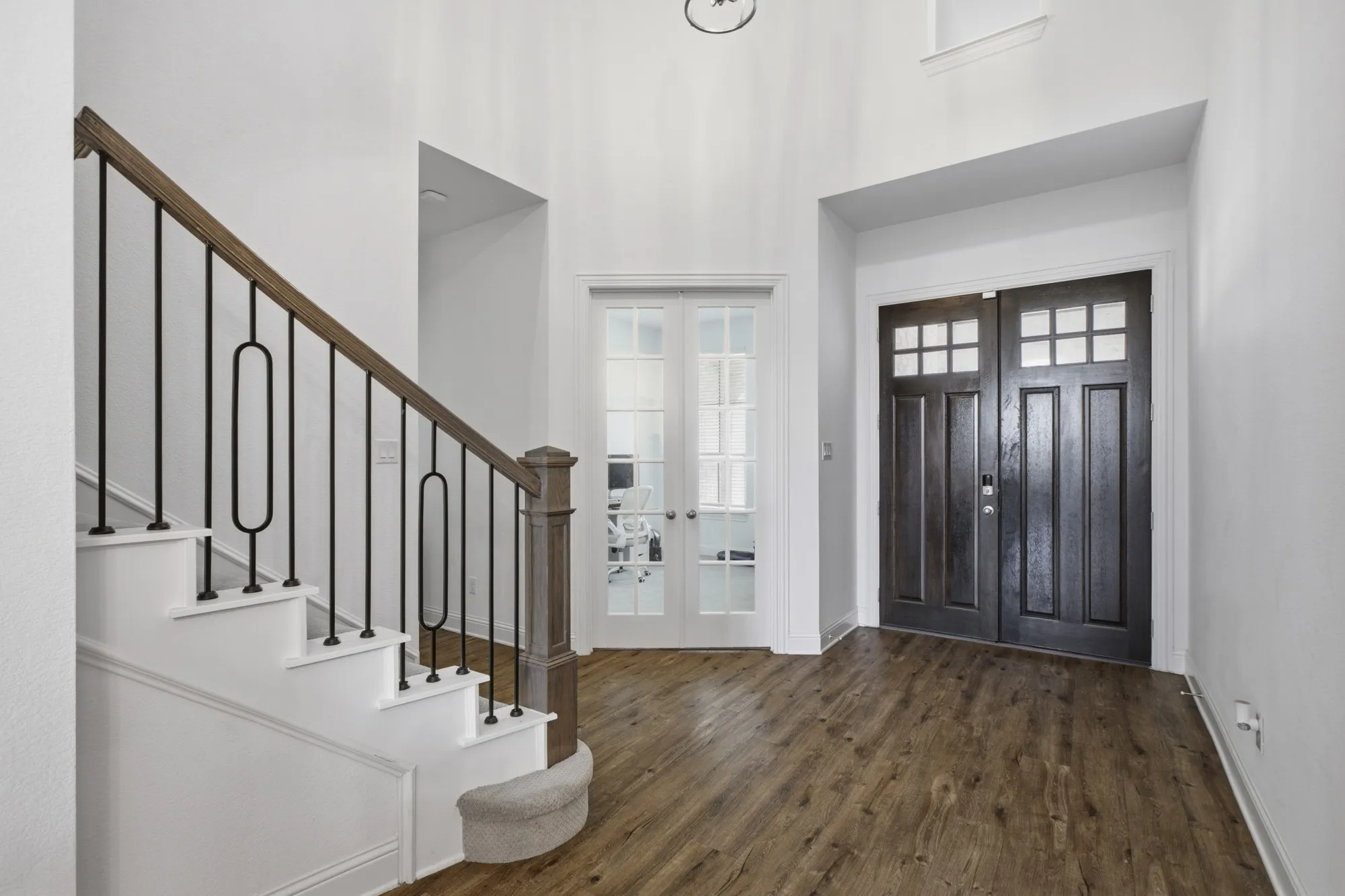Single Family Residence For Rent in Collin County , 2602 Delta Drive, Melissa, Texas 75454, 5 Bedroom, 5 Bathroom, 3 Garage spaces, 3,969 Sqft, built in 2021, mls#21394662, Real Estate Agent in Melissa, Homes For Rent in Collin county, Homes For Rent in Melissa, Realtor in Melissa Texas, Real Estate Brokerage Independent Realty Texas, Luminita Cordes Realtor