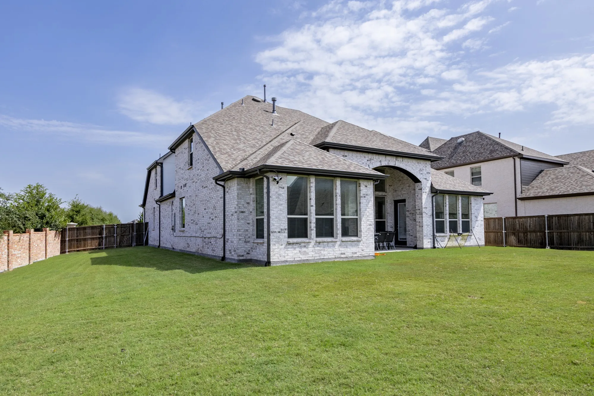 Single Family Residence For Rent in Collin County , 2602 Delta Drive, Melissa, Texas 75454, 5 Bedroom, 5 Bathroom, 3 Garage spaces, 3,969 Sqft, built in 2021, mls#21394662, Real Estate Agent in Melissa, Homes For Rent in Collin county, Homes For Rent in Melissa, Realtor in Melissa Texas, Real Estate Brokerage Independent Realty Texas, Luminita Cordes Realtor