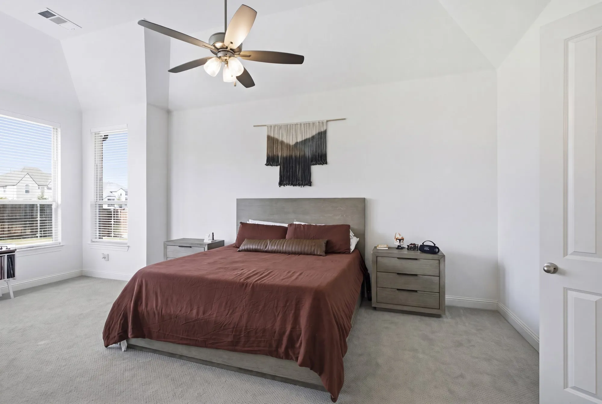 Single Family Residence For Rent in Collin County , 2602 Delta Drive, Melissa, Texas 75454, 5 Bedroom, 5 Bathroom, 3 Garage spaces, 3,969 Sqft, built in 2021, mls#21394662, Real Estate Agent in Melissa, Homes For Rent in Collin county, Homes For Rent in Melissa, Realtor in Melissa Texas, Real Estate Brokerage Independent Realty Texas, Luminita Cordes Realtor