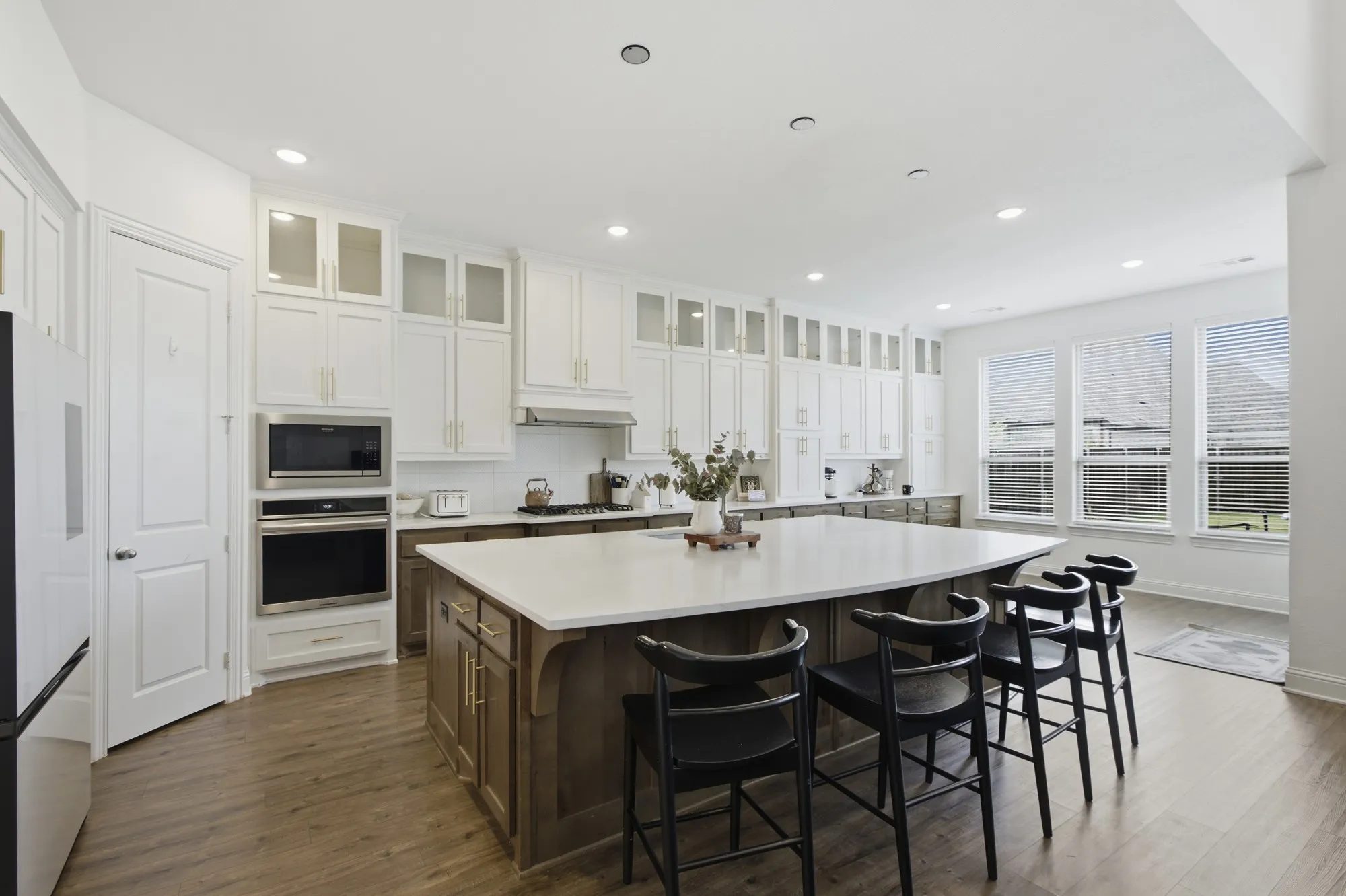 Single Family Residence For Rent in Collin County , 2602 Delta Drive, Melissa, Texas 75454, 5 Bedroom, 5 Bathroom, 3 Garage spaces, 3,969 Sqft, built in 2021, mls#21394662, Real Estate Agent in Melissa, Homes For Rent in Collin county, Homes For Rent in Melissa, Realtor in Melissa Texas, Real Estate Brokerage Independent Realty Texas, Luminita Cordes Realtor