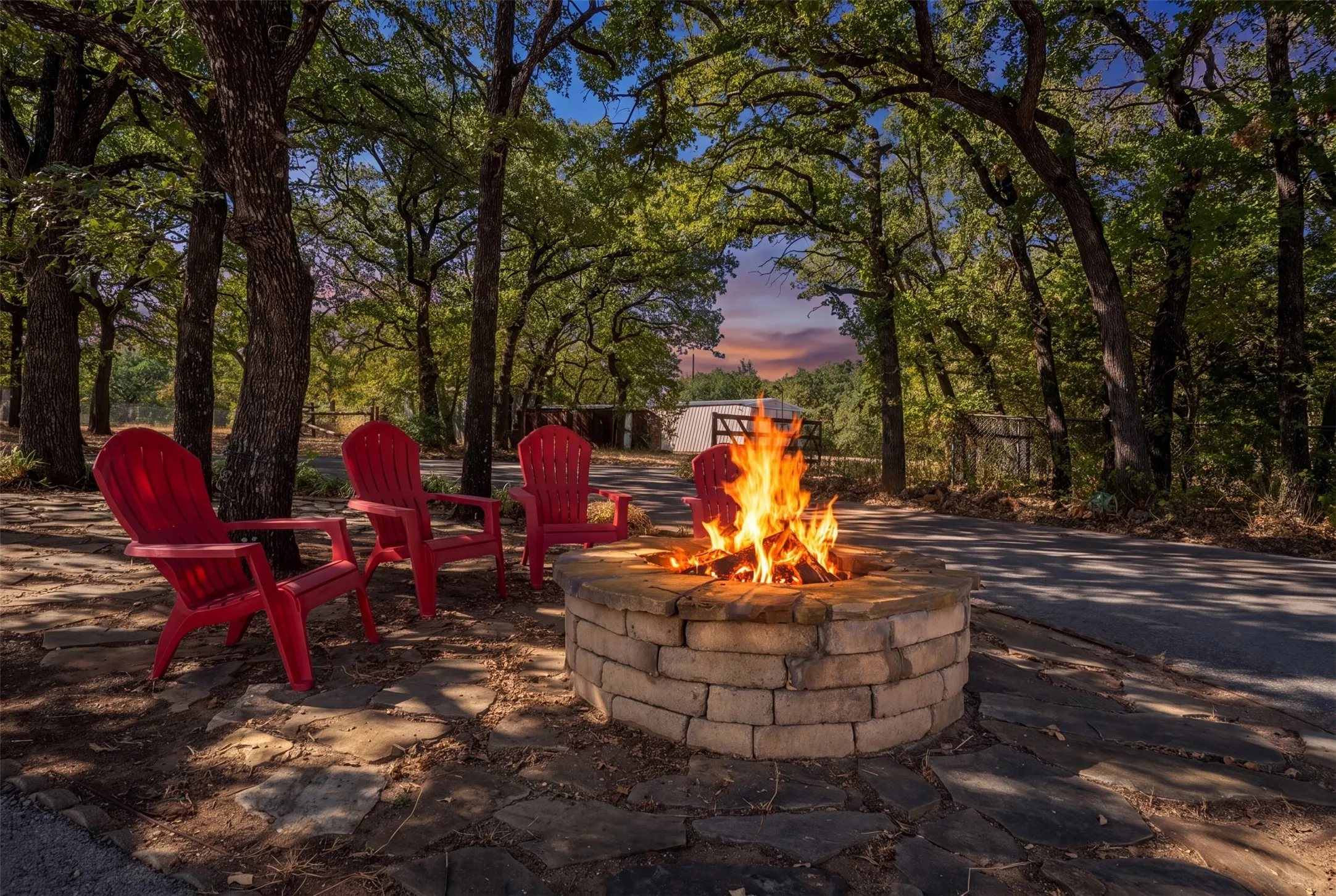 Single Family Residence For Sale in Tarrant County , 3815 Lucy Trimble Road, Burleson, Texas 76028, 5 Bedroom, 2 Bathroom, 3 Garage spaces, 2,724 Sqft, built in 1963, mls#21393247, Real Estate Agent in Burleson, Homes For Sale in Tarrant county, Homes For Sale in Burleson, Realtor in Burleson Texas, Real Estate Brokerage Independent Realty Texas, Luminita Cordes Realtor