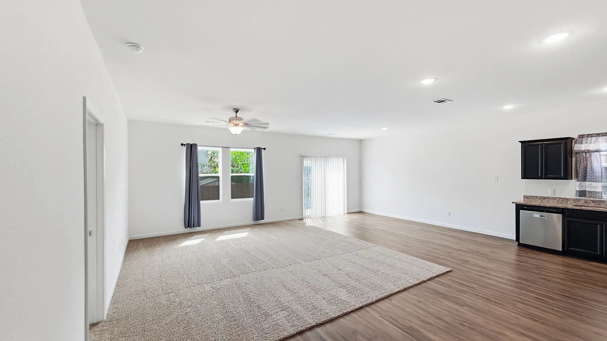 Living room with breakfast area