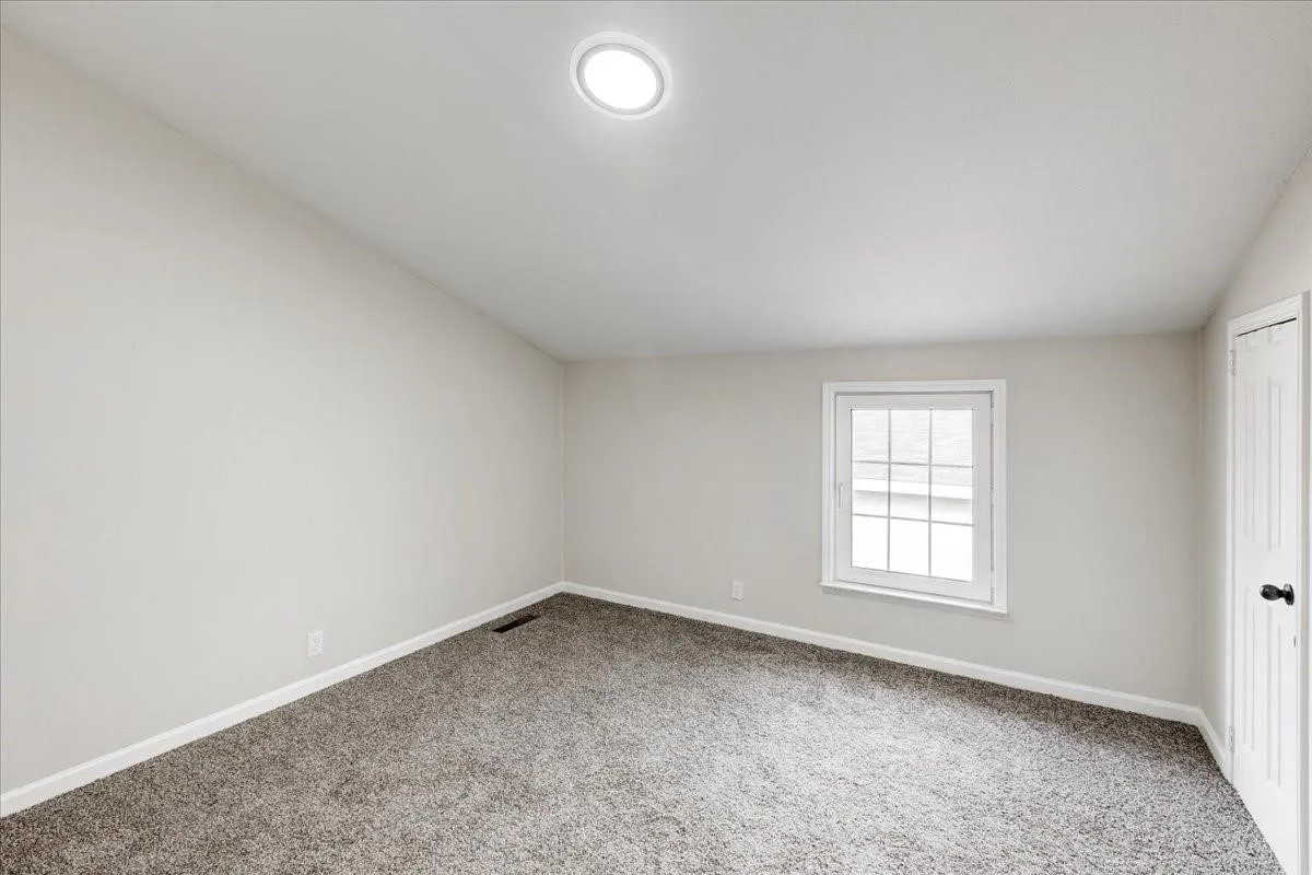 Single Family Residence For Rent in Collin County , 13632 Fm 981, Blue Ridge, Texas 75424, 4 Bedroom, 4 Bathroom, 2 Garage spaces, 3,558 Sqft, built in 1986, mls#21394668, Real Estate Agent in Blue Ridge, Homes For Rent in Collin county, Homes For Rent in Blue Ridge, Realtor in Blue Ridge Texas, Real Estate Brokerage Independent Realty Texas, Luminita Cordes Realtor