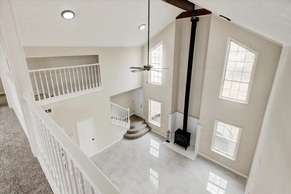 Single Family Residence For Rent in Collin County , 13632 Fm 981, Blue Ridge, Texas 75424, 4 Bedroom, 4 Bathroom, 2 Garage spaces, 3,558 Sqft, built in 1986, mls#21394668, Real Estate Agent in Blue Ridge, Homes For Rent in Collin county, Homes For Rent in Blue Ridge, Realtor in Blue Ridge Texas, Real Estate Brokerage Independent Realty Texas, Luminita Cordes Realtor