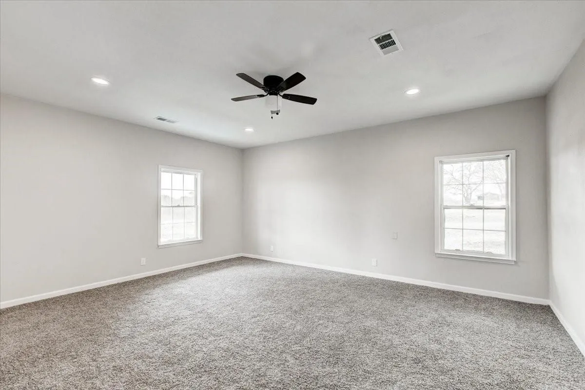 Single Family Residence For Rent in Collin County , 13632 Fm 981, Blue Ridge, Texas 75424, 4 Bedroom, 4 Bathroom, 2 Garage spaces, 3,558 Sqft, built in 1986, mls#21394668, Real Estate Agent in Blue Ridge, Homes For Rent in Collin county, Homes For Rent in Blue Ridge, Realtor in Blue Ridge Texas, Real Estate Brokerage Independent Realty Texas, Luminita Cordes Realtor