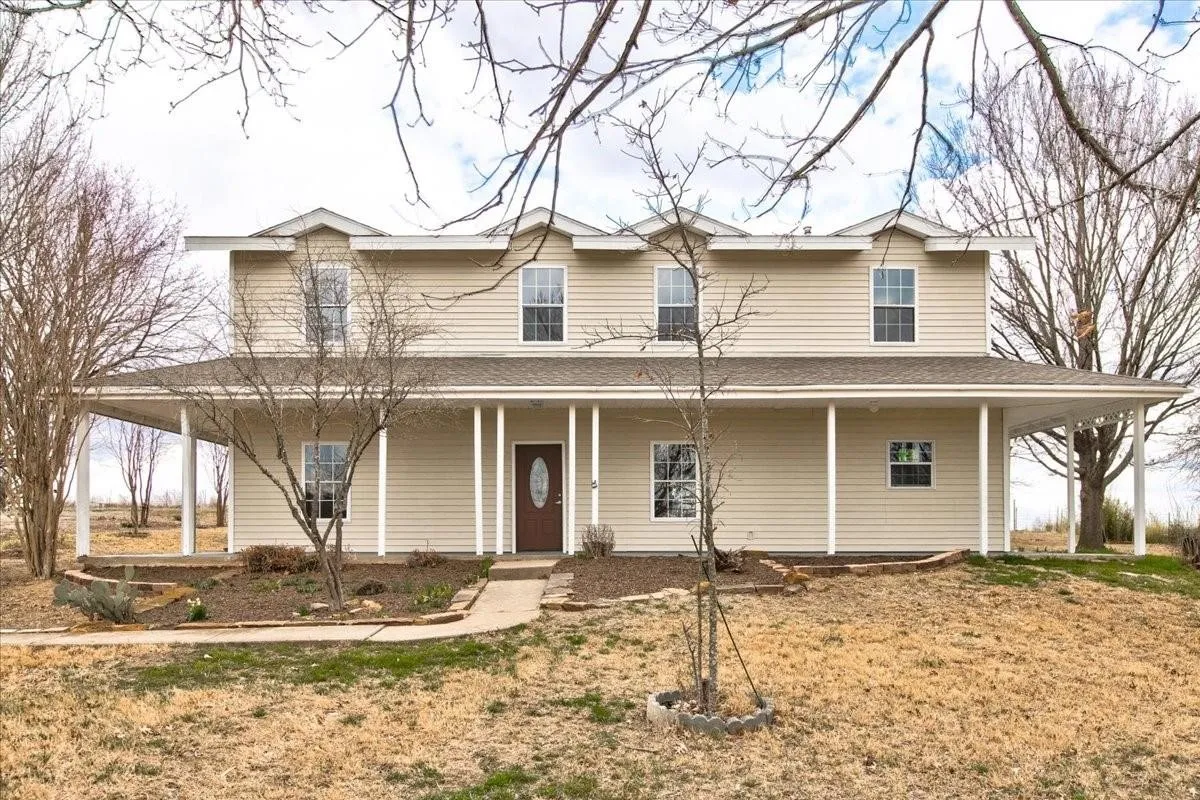 Single Family Residence For Rent in Collin County , 13632 Fm 981, Blue Ridge, Texas 75424, 4 Bedroom, 4 Bathroom, 2 Garage spaces, 3,558 Sqft, built in 1986, mls#21394668, Real Estate Agent in Blue Ridge, Homes For Rent in Collin county, Homes For Rent in Blue Ridge, Realtor in Blue Ridge Texas, Real Estate Brokerage Independent Realty Texas, Luminita Cordes Realtor