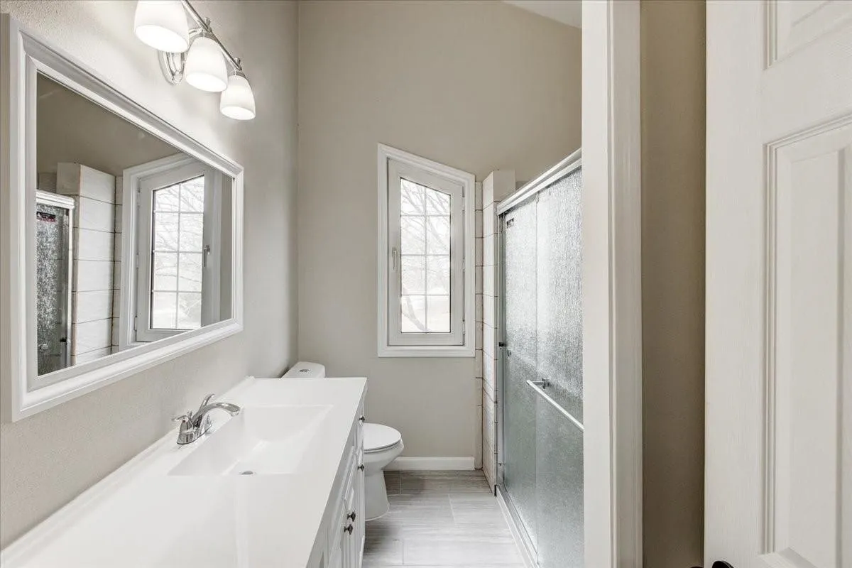 Single Family Residence For Rent in Collin County , 13632 Fm 981, Blue Ridge, Texas 75424, 4 Bedroom, 4 Bathroom, 2 Garage spaces, 3,558 Sqft, built in 1986, mls#21394668, Real Estate Agent in Blue Ridge, Homes For Rent in Collin county, Homes For Rent in Blue Ridge, Realtor in Blue Ridge Texas, Real Estate Brokerage Independent Realty Texas, Luminita Cordes Realtor