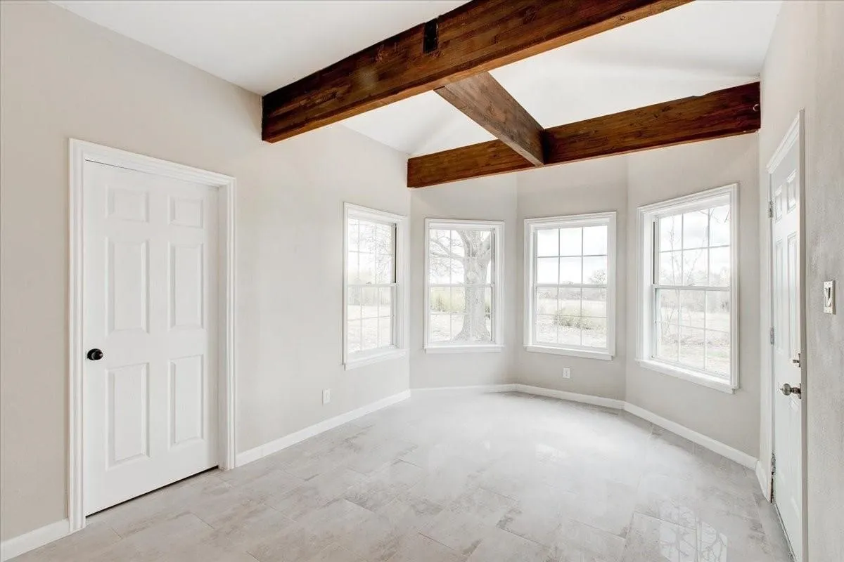 Single Family Residence For Rent in Collin County , 13632 Fm 981, Blue Ridge, Texas 75424, 4 Bedroom, 4 Bathroom, 2 Garage spaces, 3,558 Sqft, built in 1986, mls#21394668, Real Estate Agent in Blue Ridge, Homes For Rent in Collin county, Homes For Rent in Blue Ridge, Realtor in Blue Ridge Texas, Real Estate Brokerage Independent Realty Texas, Luminita Cordes Realtor