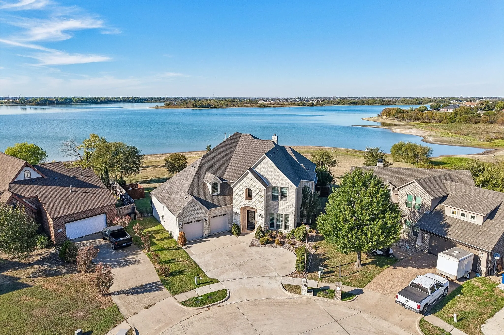 Single Family Residence For Sale