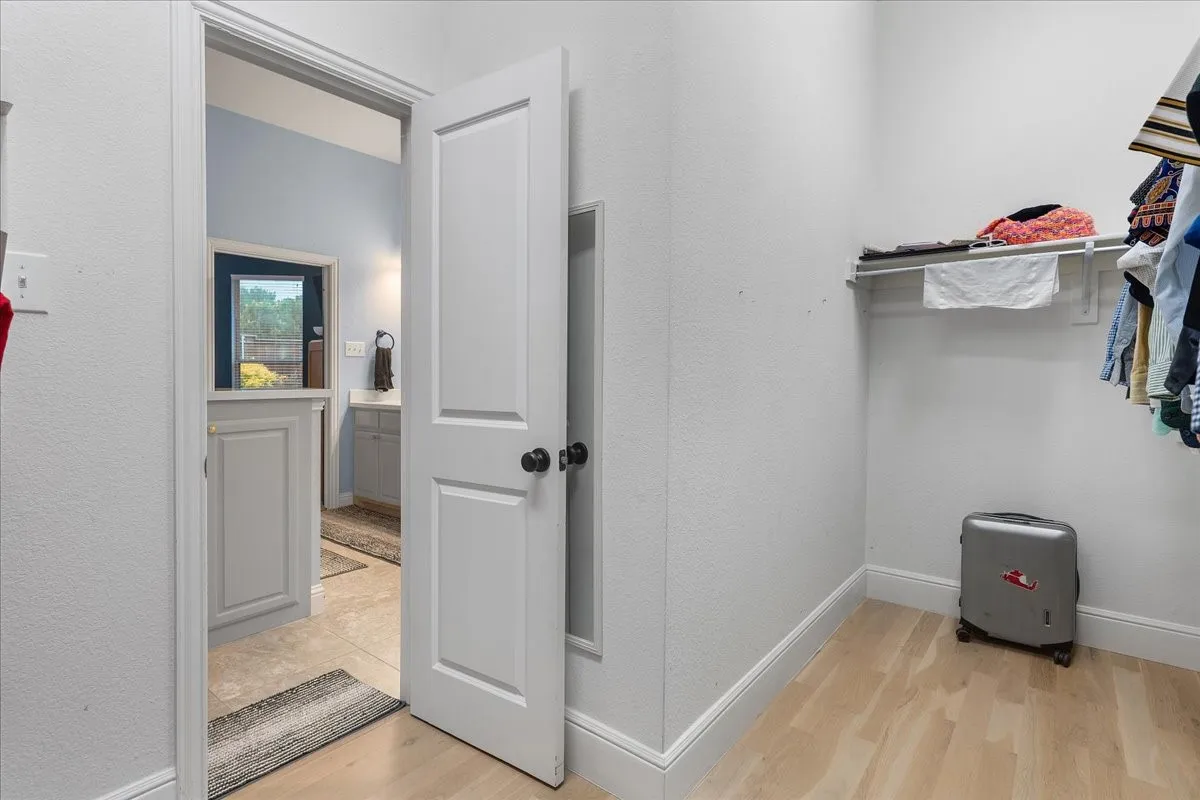 Single Family Residence For Rent in Collin County , 5621 Fringetree Drive, Mc Kinney, Texas 75071, 5 Bedroom, 4 Bathroom, 2 Garage spaces, 3,335 Sqft, built in 2015, mls#21394677, Real Estate Agent in Mc Kinney, Homes For Rent in Collin county, Homes For Rent in Mc Kinney, Realtor in Mc Kinney Texas, Real Estate Brokerage Independent Realty Texas, Luminita Cordes Realtor