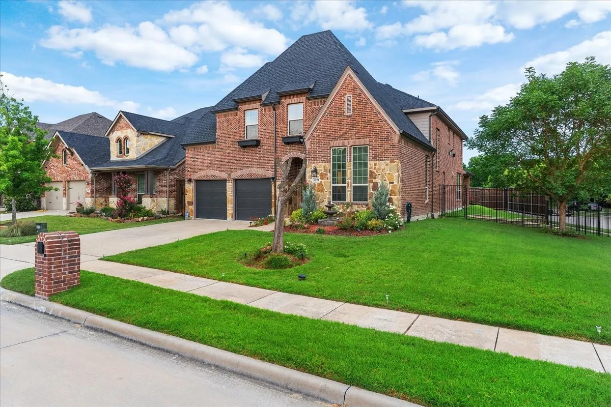Single Family Residence For Rent in Collin County , 5621 Fringetree Drive, Mc Kinney, Texas 75071, 5 Bedroom, 4 Bathroom, 2 Garage spaces, 3,335 Sqft, built in 2015, mls#21394677, Real Estate Agent in Mc Kinney, Homes For Rent in Collin county, Homes For Rent in Mc Kinney, Realtor in Mc Kinney Texas, Real Estate Brokerage Independent Realty Texas, Luminita Cordes Realtor