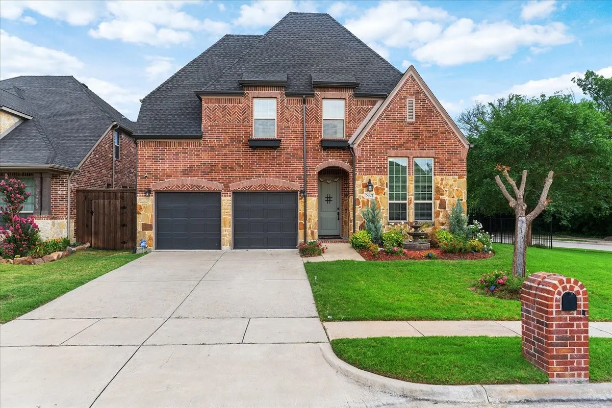 Single Family Residence For Rent in Collin County , 5621 Fringetree Drive, Mc Kinney, Texas 75071, 5 Bedroom, 4 Bathroom, 2 Garage spaces, 3,335 Sqft, built in 2015, mls#21394677, Real Estate Agent in Mc Kinney, Homes For Rent in Collin county, Homes For Rent in Mc Kinney, Realtor in Mc Kinney Texas, Real Estate Brokerage Independent Realty Texas, Luminita Cordes Realtor