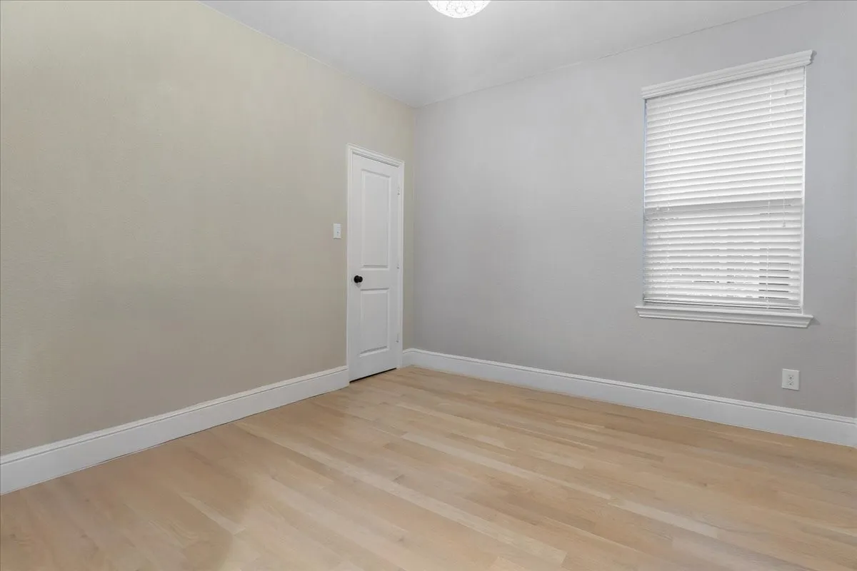 Single Family Residence For Rent in Collin County , 5621 Fringetree Drive, Mc Kinney, Texas 75071, 5 Bedroom, 4 Bathroom, 2 Garage spaces, 3,335 Sqft, built in 2015, mls#21394677, Real Estate Agent in Mc Kinney, Homes For Rent in Collin county, Homes For Rent in Mc Kinney, Realtor in Mc Kinney Texas, Real Estate Brokerage Independent Realty Texas, Luminita Cordes Realtor