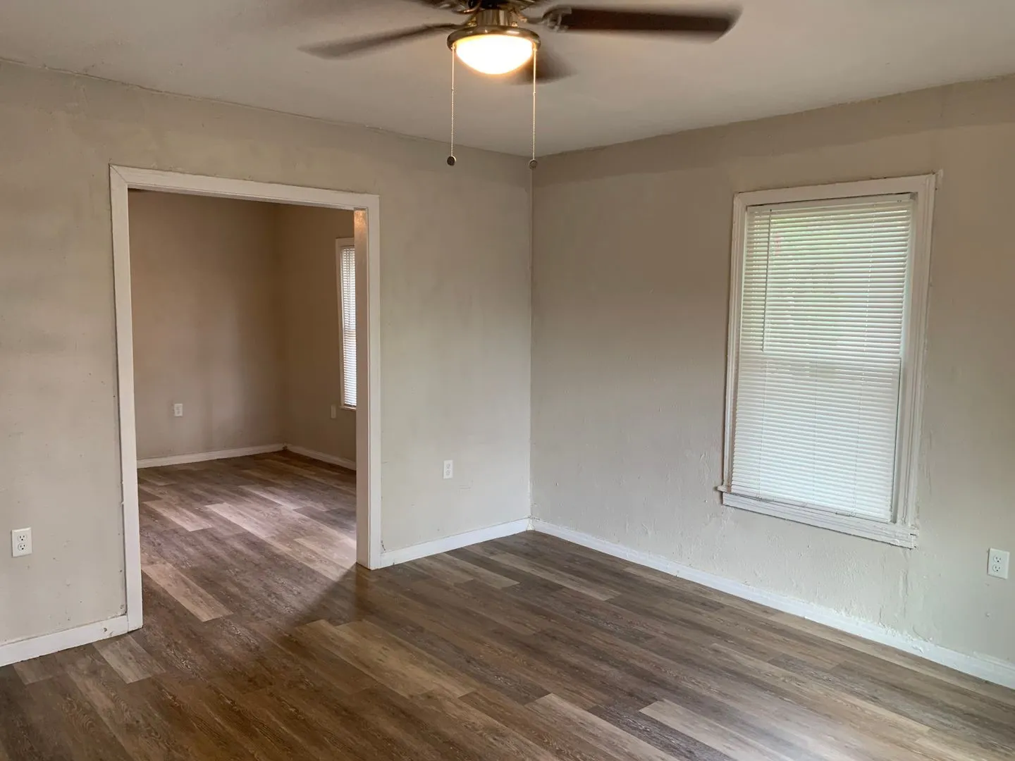 Single Family Residence For Rent in Taylor County , 1658 Orange Street, Abilene, Texas 79601, 1 Bedroom, 1 Bathroom, Garage spaces, 852 Sqft, built in 1934, mls#21394683, Real Estate Agent in Abilene, Homes For Rent in Taylor county, Homes For Rent in Abilene, Realtor in Abilene Texas, Real Estate Brokerage Independent Realty Texas, Luminita Cordes Realtor