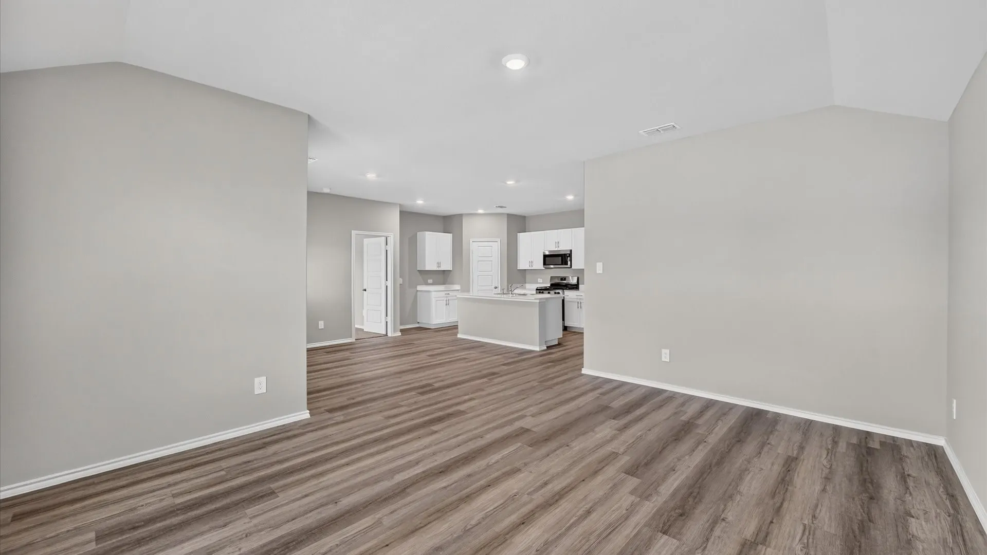 Single Family Residence For Sale in Johnson County , 901 BOLL WEEVIL Drive, Cleburne, Texas 76031, 3 Bedroom, 2 Bathroom, 2 Garage spaces, 1,622 Sqft, built in 2026, mls#21393780, Real Estate Agent in Cleburne, Homes For Sale in Johnson county, Homes For Sale in Cleburne, Realtor in Cleburne Texas, Real Estate Brokerage Independent Realty Texas, Luminita Cordes Realtor