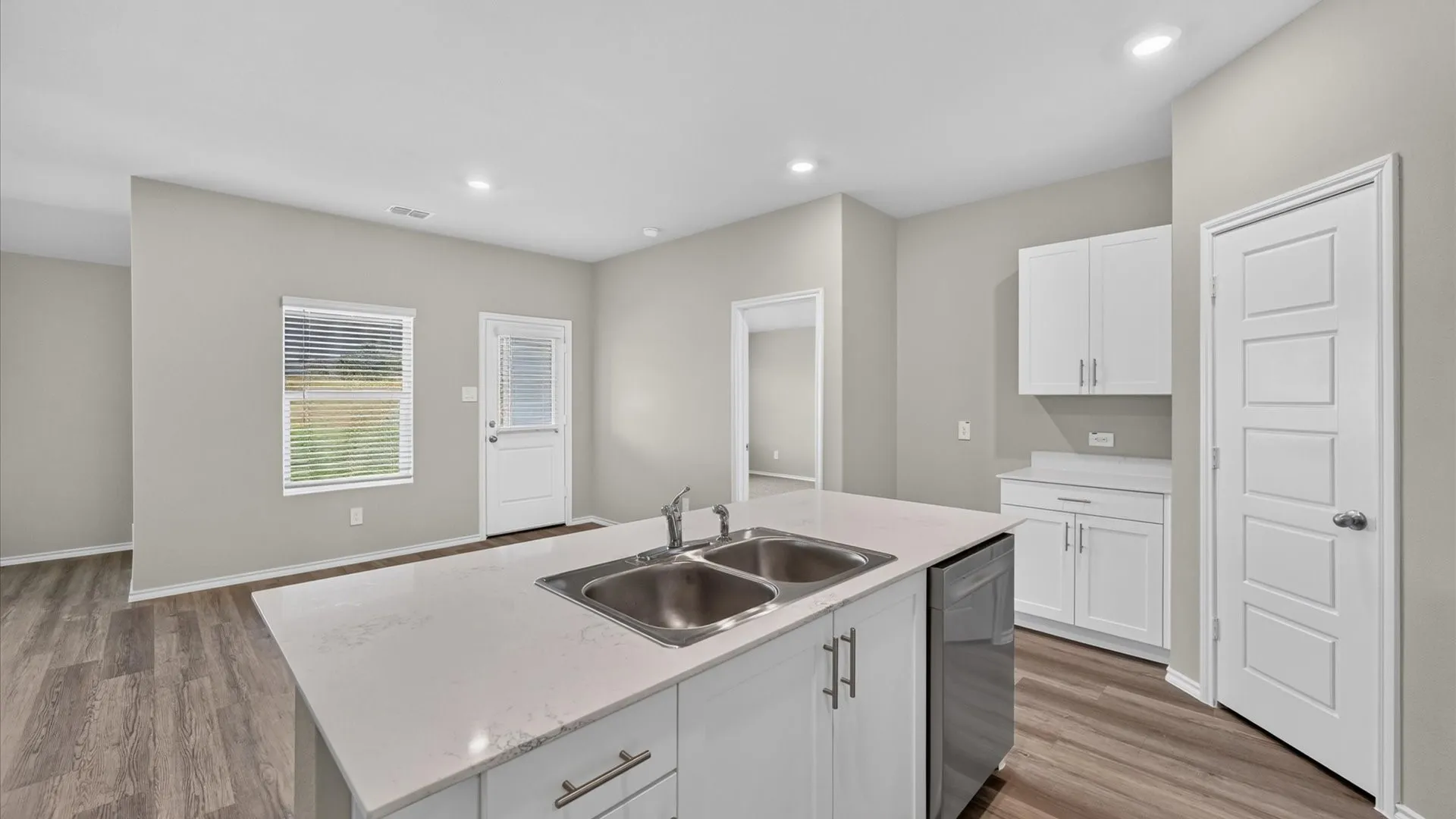Single Family Residence For Sale in Johnson County , 901 BOLL WEEVIL Drive, Cleburne, Texas 76031, 3 Bedroom, 2 Bathroom, 2 Garage spaces, 1,622 Sqft, built in 2026, mls#21393780, Real Estate Agent in Cleburne, Homes For Sale in Johnson county, Homes For Sale in Cleburne, Realtor in Cleburne Texas, Real Estate Brokerage Independent Realty Texas, Luminita Cordes Realtor