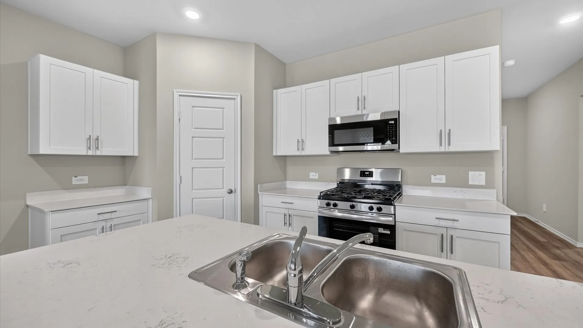 Single Family Residence For Sale in Johnson County , 901 BOLL WEEVIL Drive, Cleburne, Texas 76031, 3 Bedroom, 2 Bathroom, 2 Garage spaces, 1,622 Sqft, built in 2026, mls#21393780, Real Estate Agent in Cleburne, Homes For Sale in Johnson county, Homes For Sale in Cleburne, Realtor in Cleburne Texas, Real Estate Brokerage Independent Realty Texas, Luminita Cordes Realtor