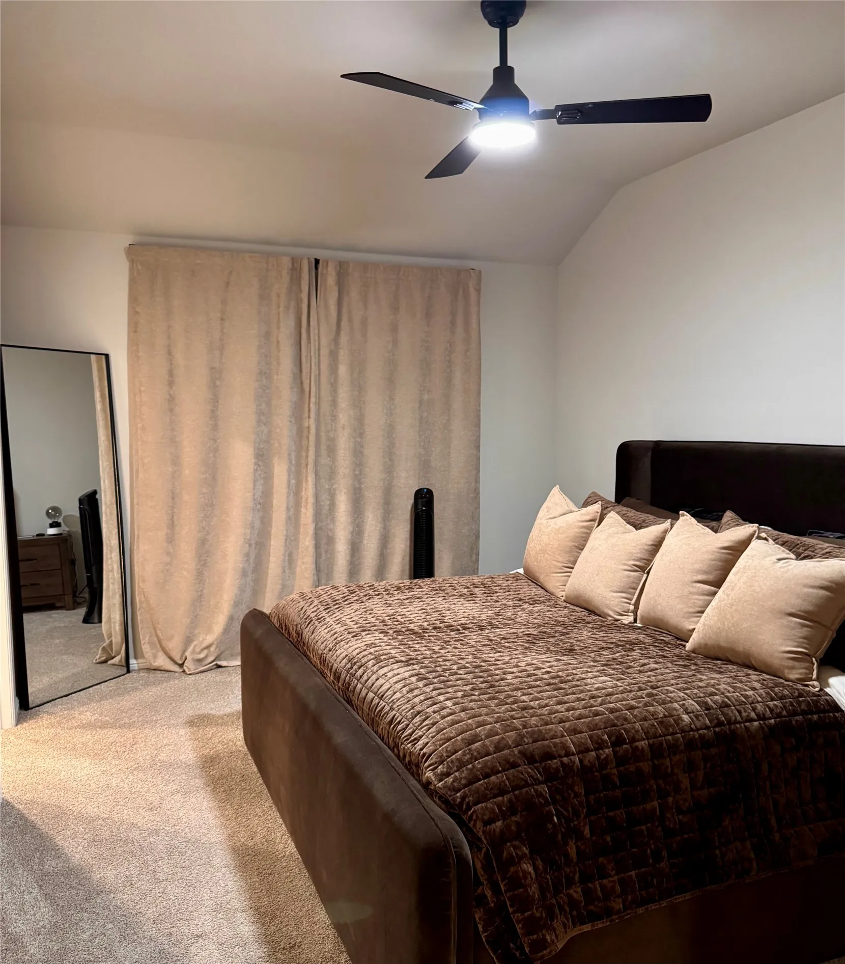 Cozy Spacious Primary Bedroom