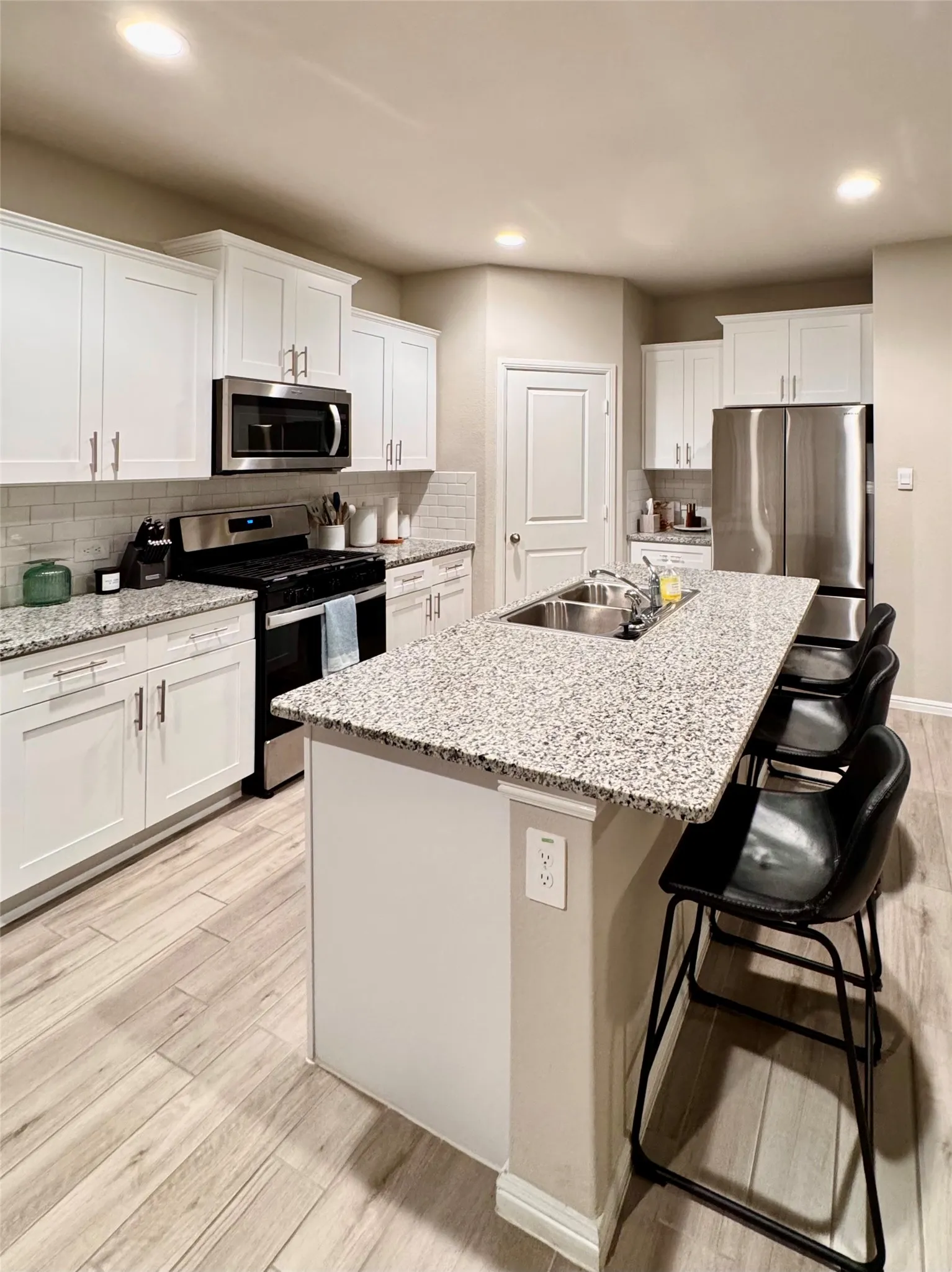 Kitchen Island with seating