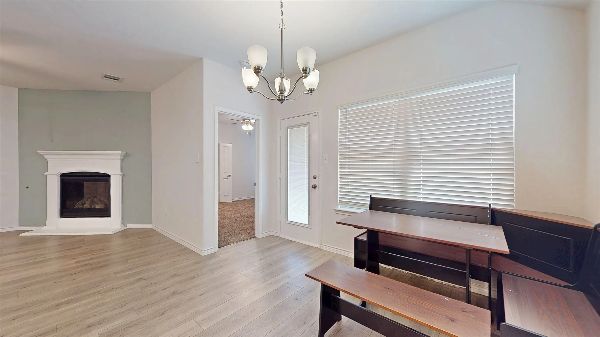 Single Family Residence For Sale in Collin County , 403 Cowboy Way, Anna, Texas 75409, 4 Bedroom, 2 Bathroom, 2 Garage spaces, 1,648 Sqft, built in 2019, mls#21394691, Real Estate Agent in Anna, Homes For Sale in Collin county, Homes For Sale in Anna, Realtor in Anna Texas, Real Estate Brokerage Independent Realty Texas, Luminita Cordes Realtor