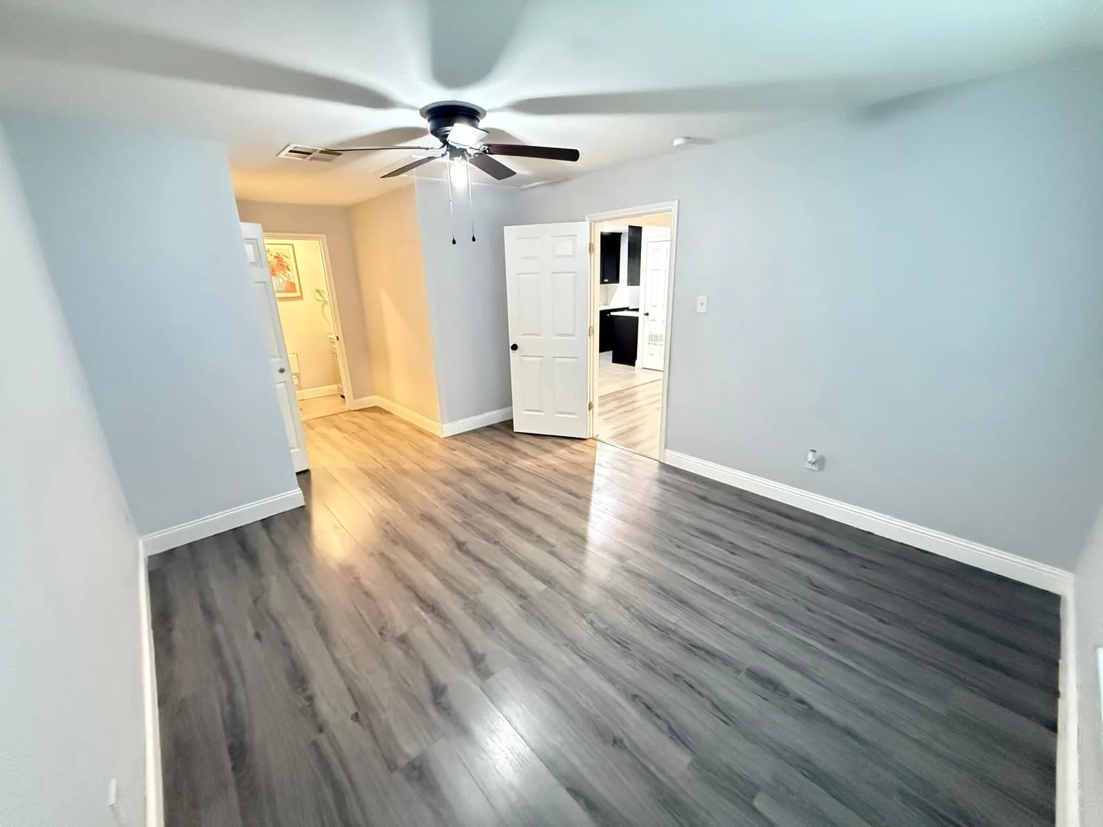 Single Family Residence For Rent in Dallas County , 1605 Crestridge Drive, Mesquite, Texas 75149, 3 Bedroom, 2 Bathroom, Garage spaces, 1,133 Sqft, built in 1955, mls#21394690, Real Estate Agent in Mesquite, Homes For Rent in Dallas county, Homes For Rent in Mesquite, Realtor in Mesquite Texas, Real Estate Brokerage Independent Realty Texas, Luminita Cordes Realtor