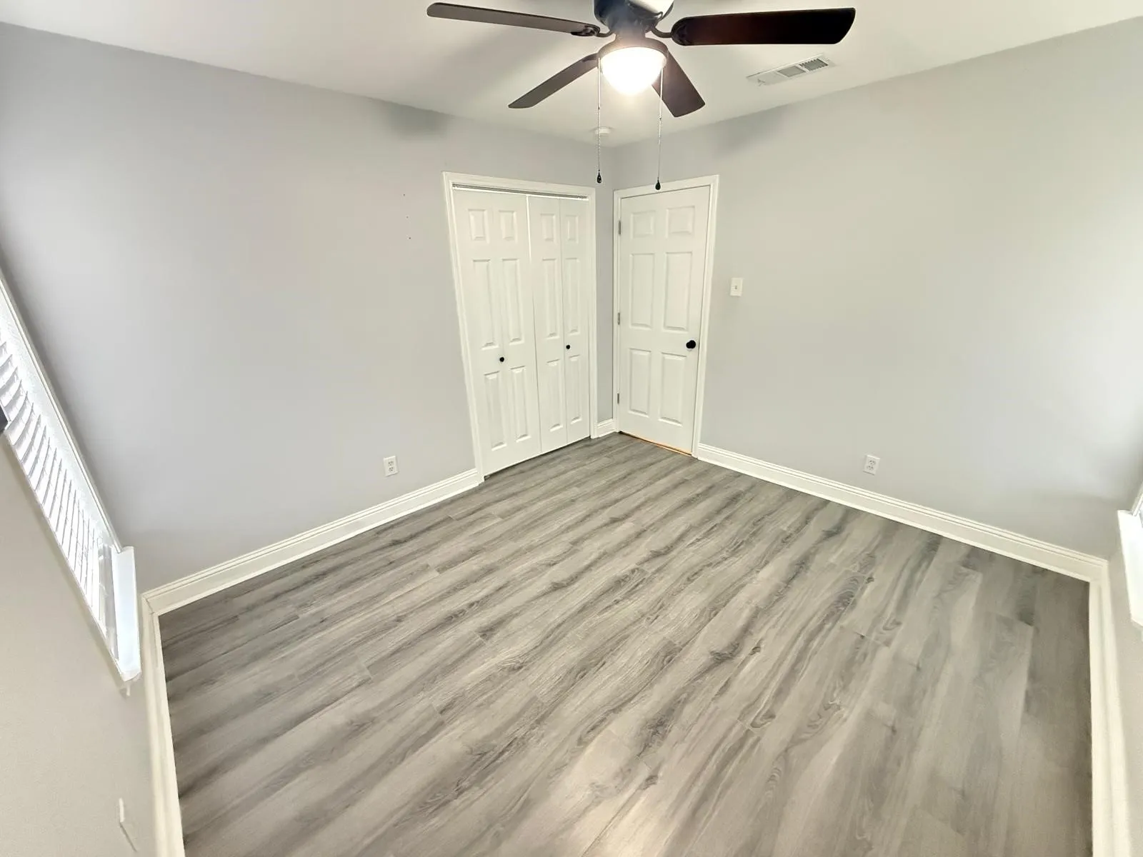 Single Family Residence For Rent in Dallas County , 1605 Crestridge Drive, Mesquite, Texas 75149, 3 Bedroom, 2 Bathroom, Garage spaces, 1,133 Sqft, built in 1955, mls#21394690, Real Estate Agent in Mesquite, Homes For Rent in Dallas county, Homes For Rent in Mesquite, Realtor in Mesquite Texas, Real Estate Brokerage Independent Realty Texas, Luminita Cordes Realtor