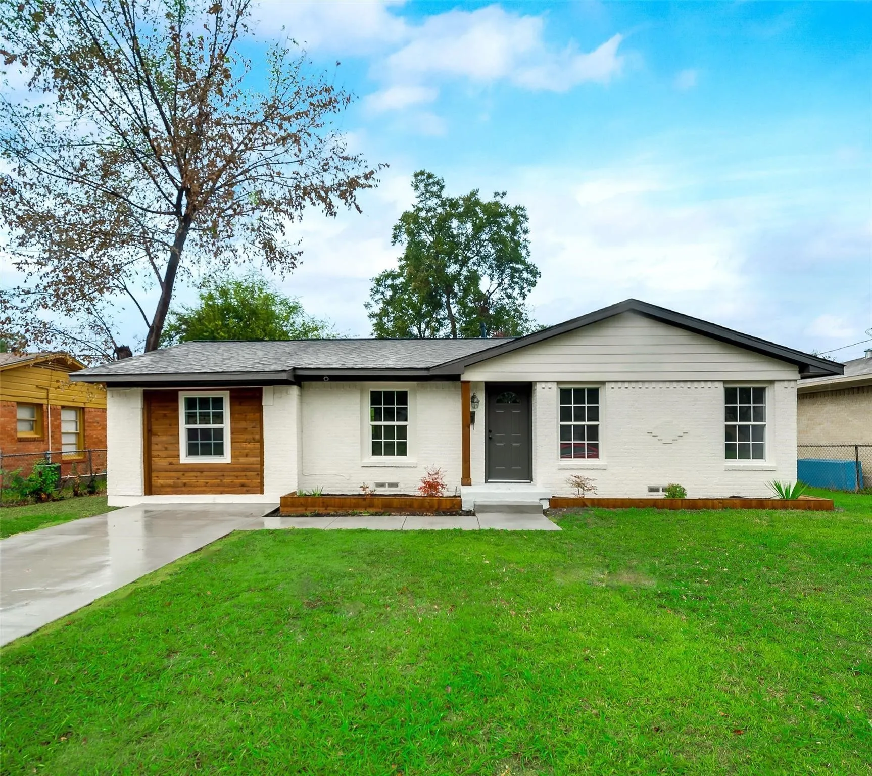 Single Family Residence For Rent