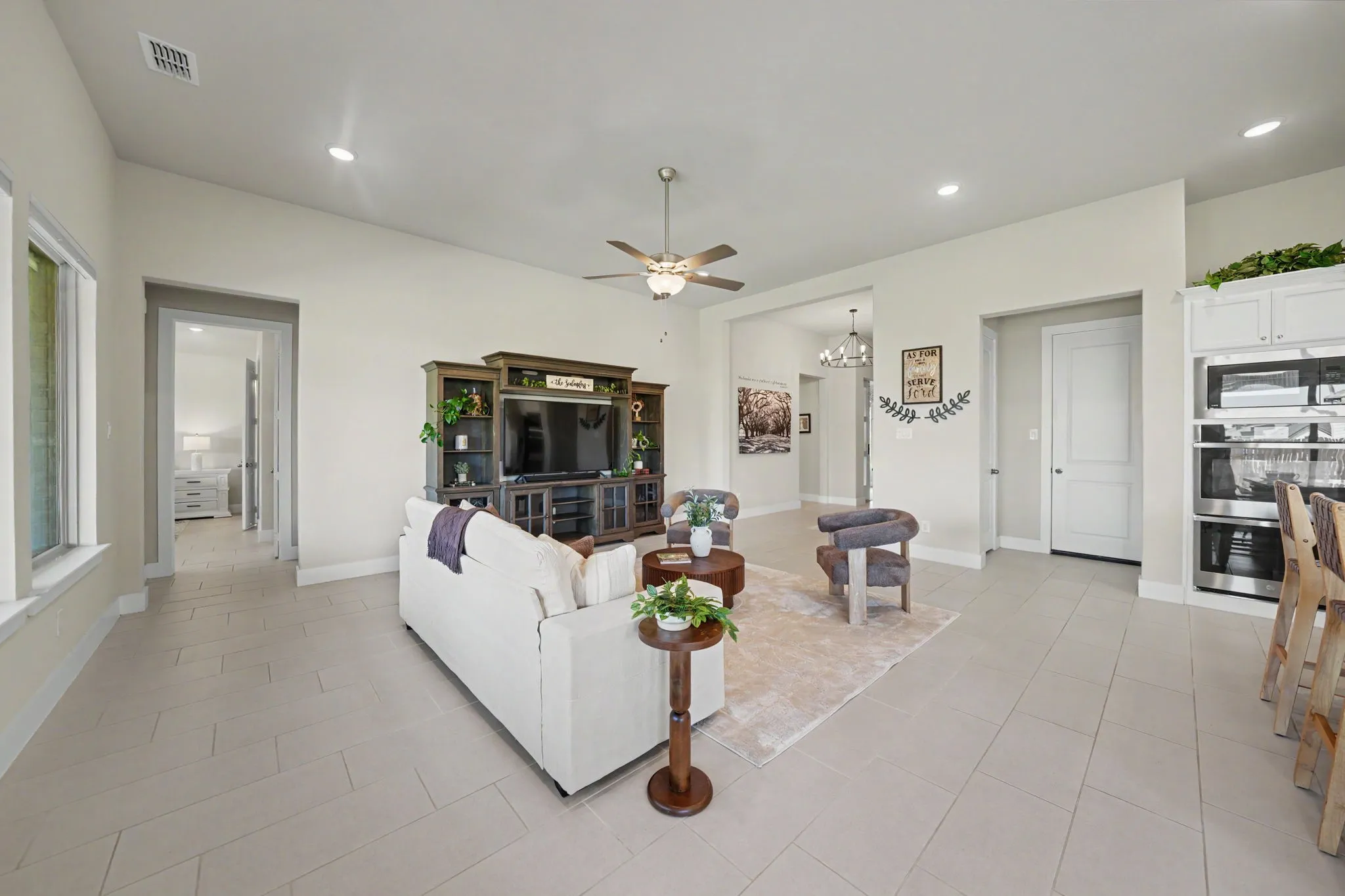 Single Family Residence For Sale in Denton County , 1213 Whitewing Dove Drive, Little Elm, Texas 75068, 3 Bedroom, 2 Bathroom, 2 Garage spaces, 2,120 Sqft, built in 2021, mls#21393504, Real Estate Agent in Little Elm, Homes For Sale in Denton county, Homes For Sale in Little Elm, Realtor in Little Elm Texas, Real Estate Brokerage Independent Realty Texas, Luminita Cordes Realtor
