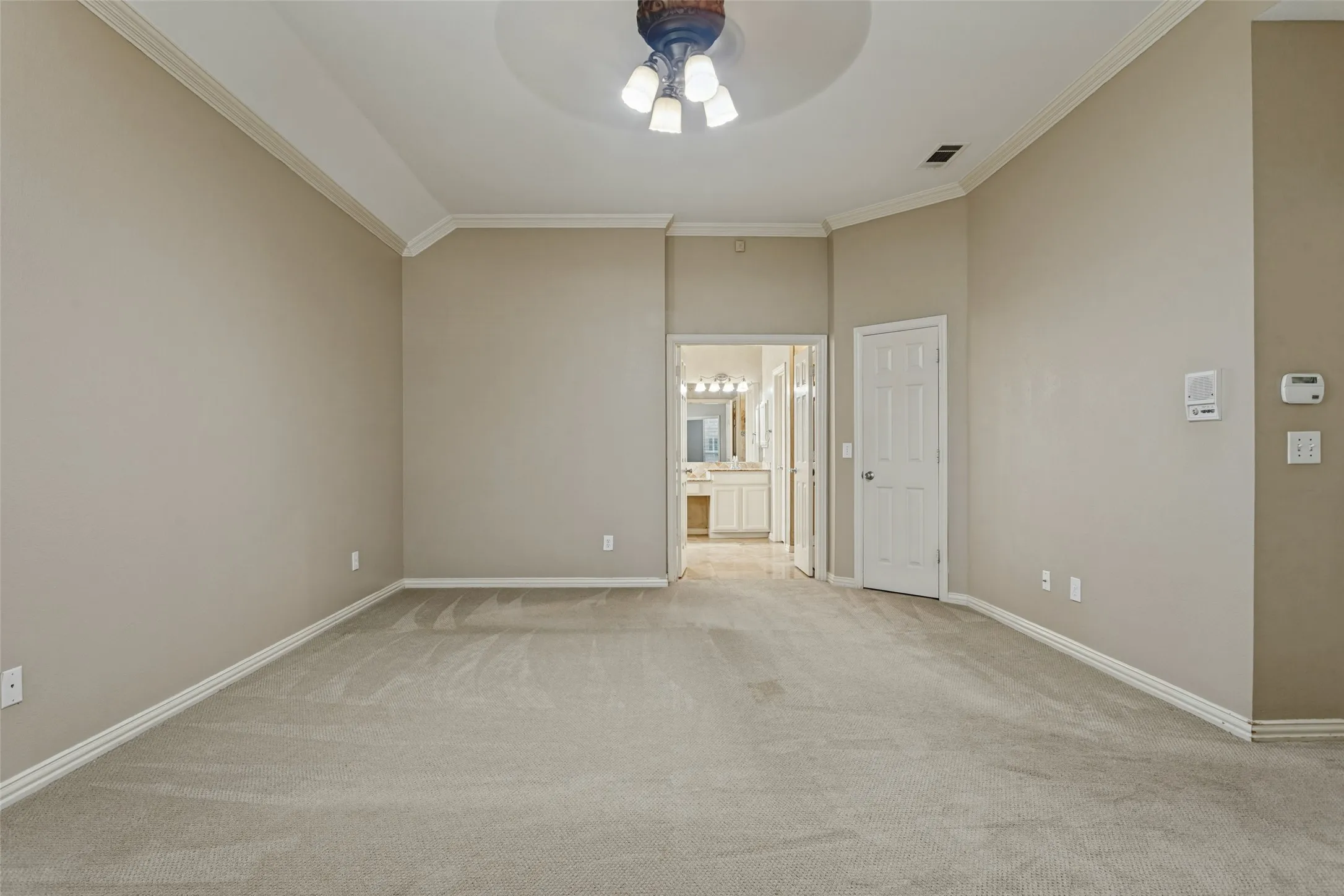 Single Family Residence For Sale in Collin County , 1116 Shadetree Lane, Allen, Texas 75013, 4 Bedroom, 4 Bathroom, 2 Garage spaces, 3,167 Sqft, built in 1993, mls#21386375, Real Estate Agent in Allen, Homes For Sale in Collin county, Homes For Sale in Allen, Realtor in Allen Texas, Real Estate Brokerage Independent Realty Texas, Luminita Cordes Realtor